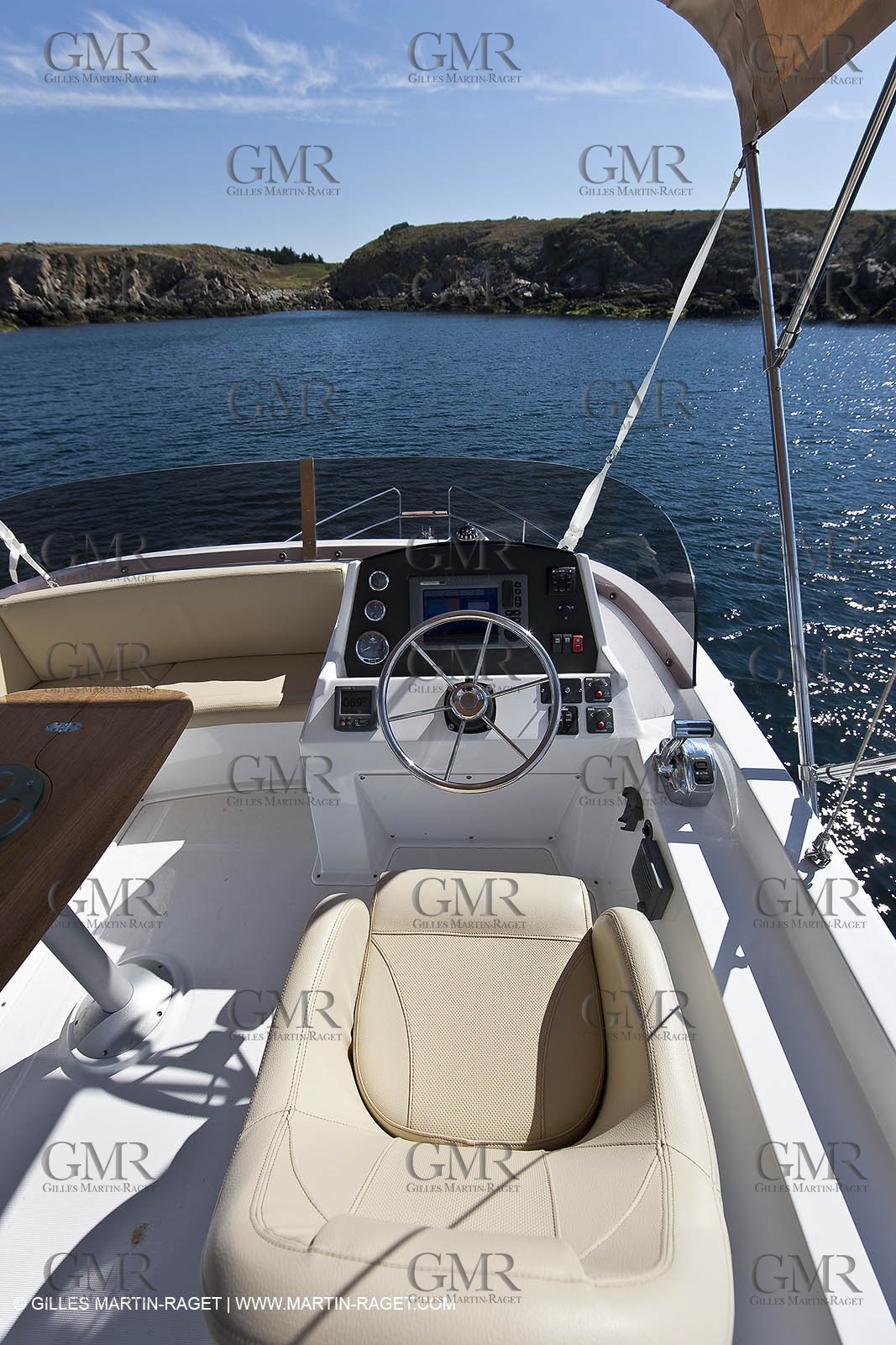 22 06 2009 - Ile d'Yeu (FRA,85) - Chantier Bénéteau - Trawler 34