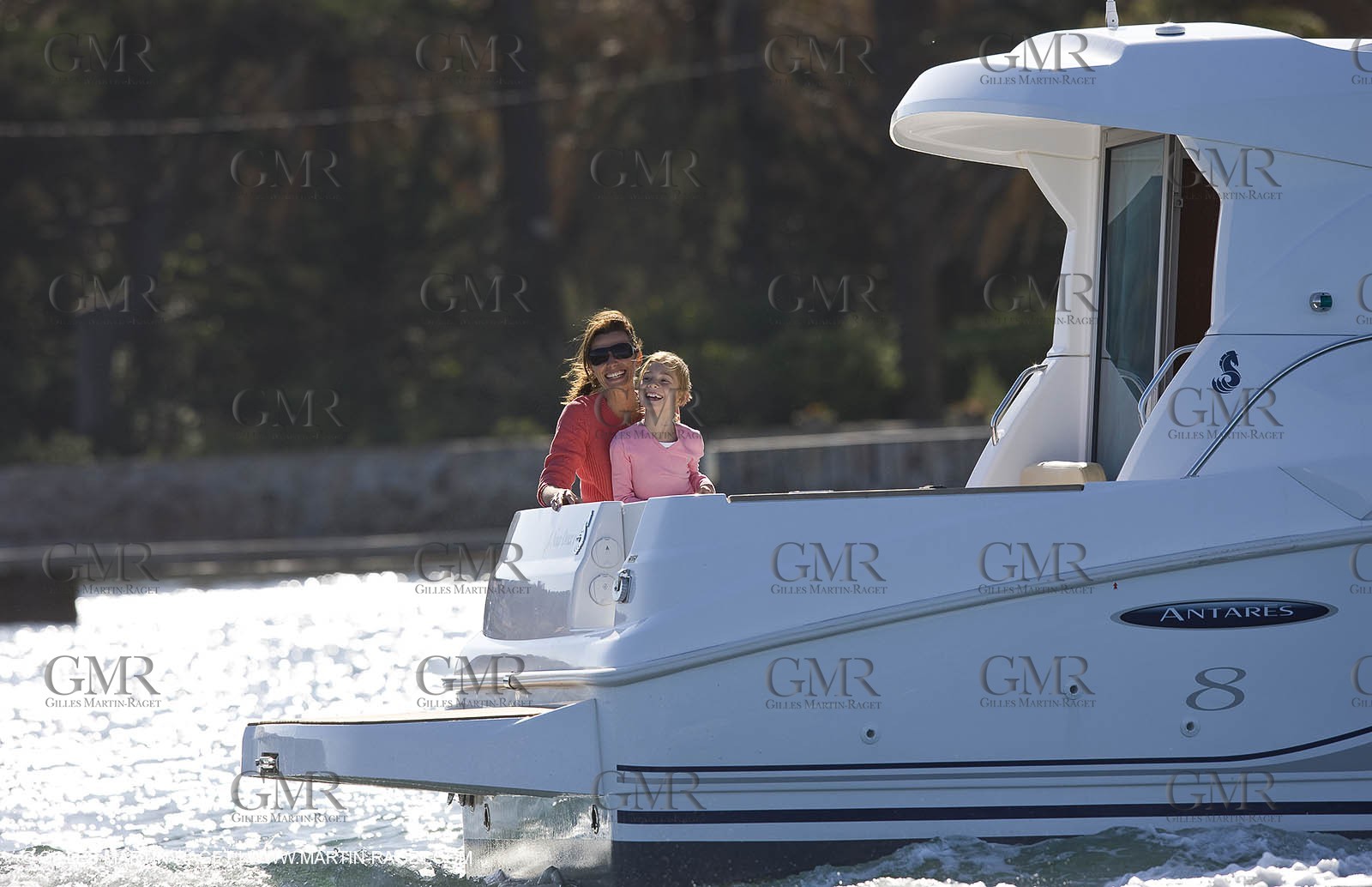 15 04 2008 - Porquerolles (Fra, 83) - Beneteau - Antares 8