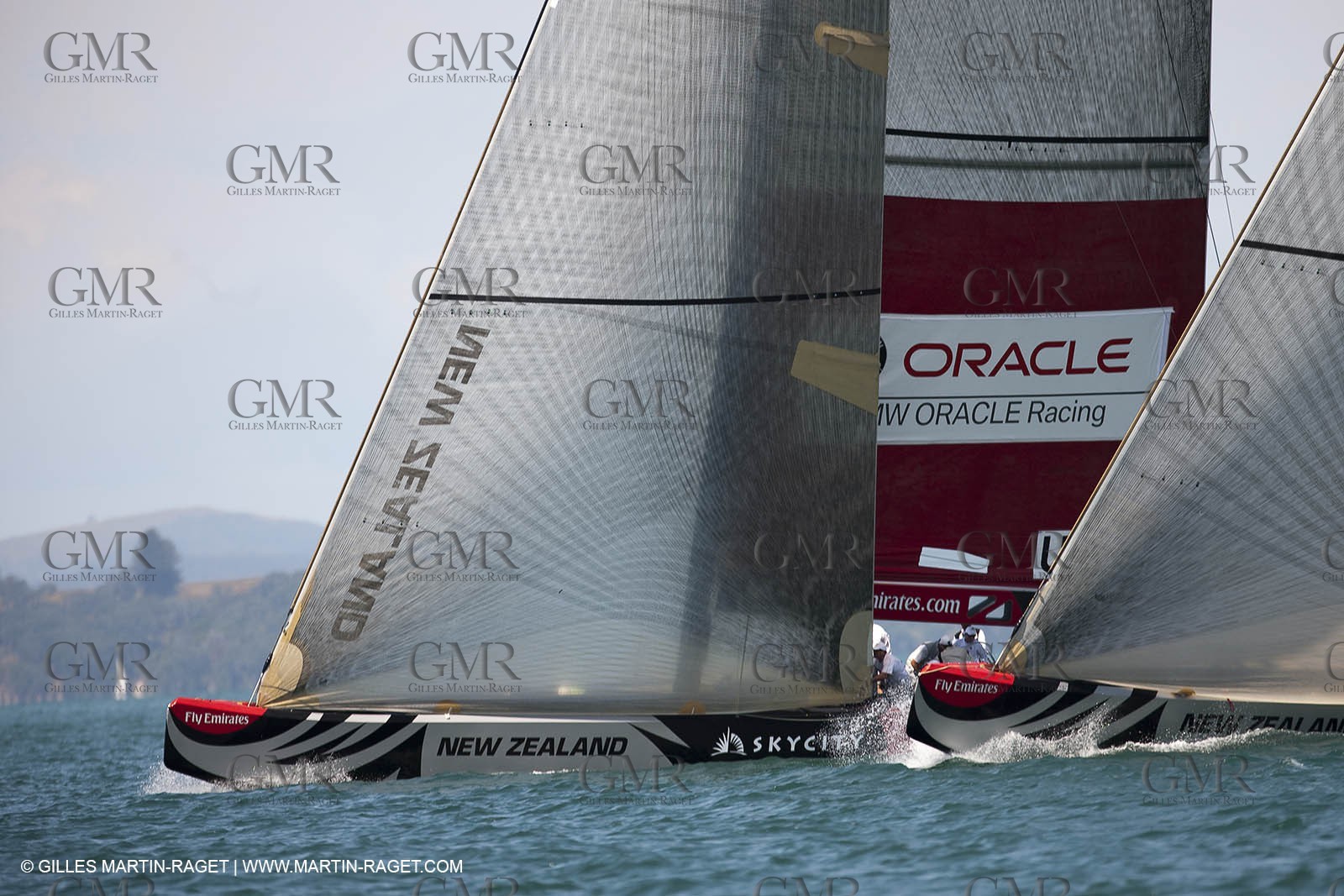 23 01 2009 - Auckland (NZL) -  Louis Vuitton Pacific Series - BMW ORACLE Racing-Tuning up onboard Emirates Team New Zealand yacht
