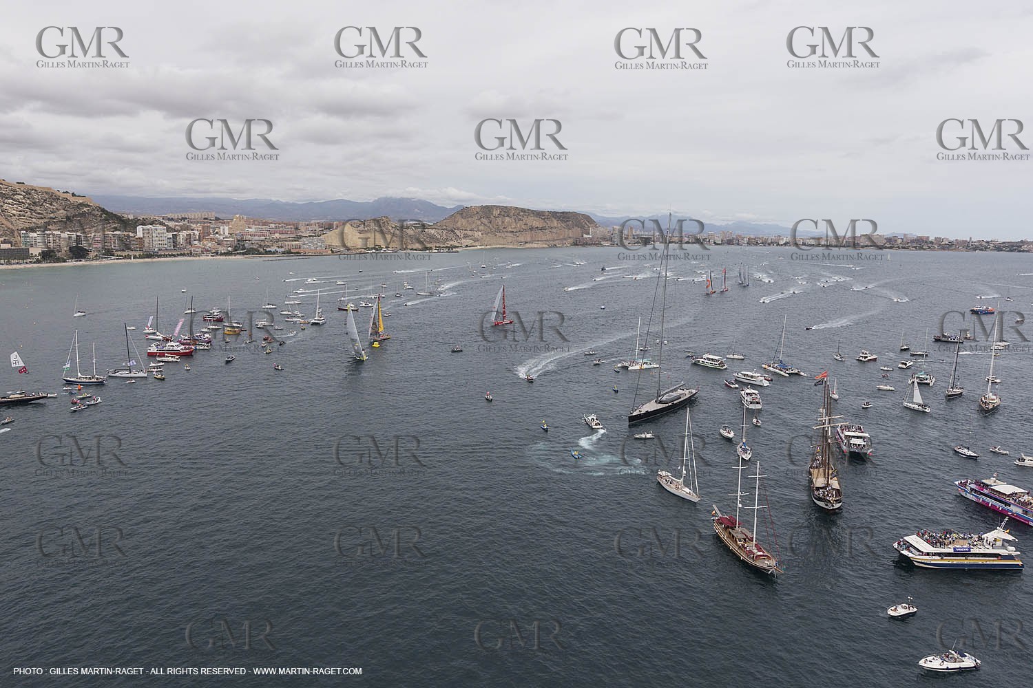 11 10 2014, Alicante (ESP), Volvo Ocean Race 2014-15, Team Alvimedica