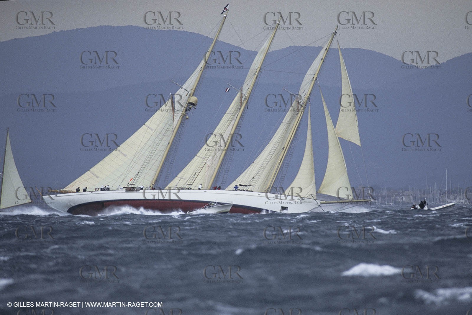 Sailing, Classic yachts (for yacht names check keywords)