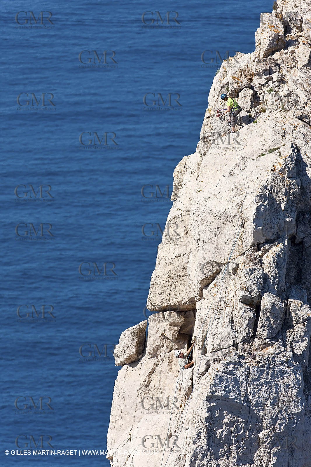 18 04 2009 - Marseille (FRA, 13) - Les Calanques - East side of rocher des Goudes