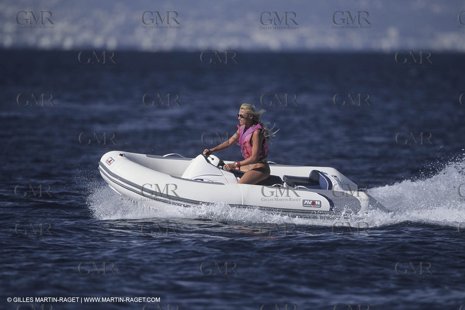 Bateaux à moteur, powerboating, Semi-rigides, ribs