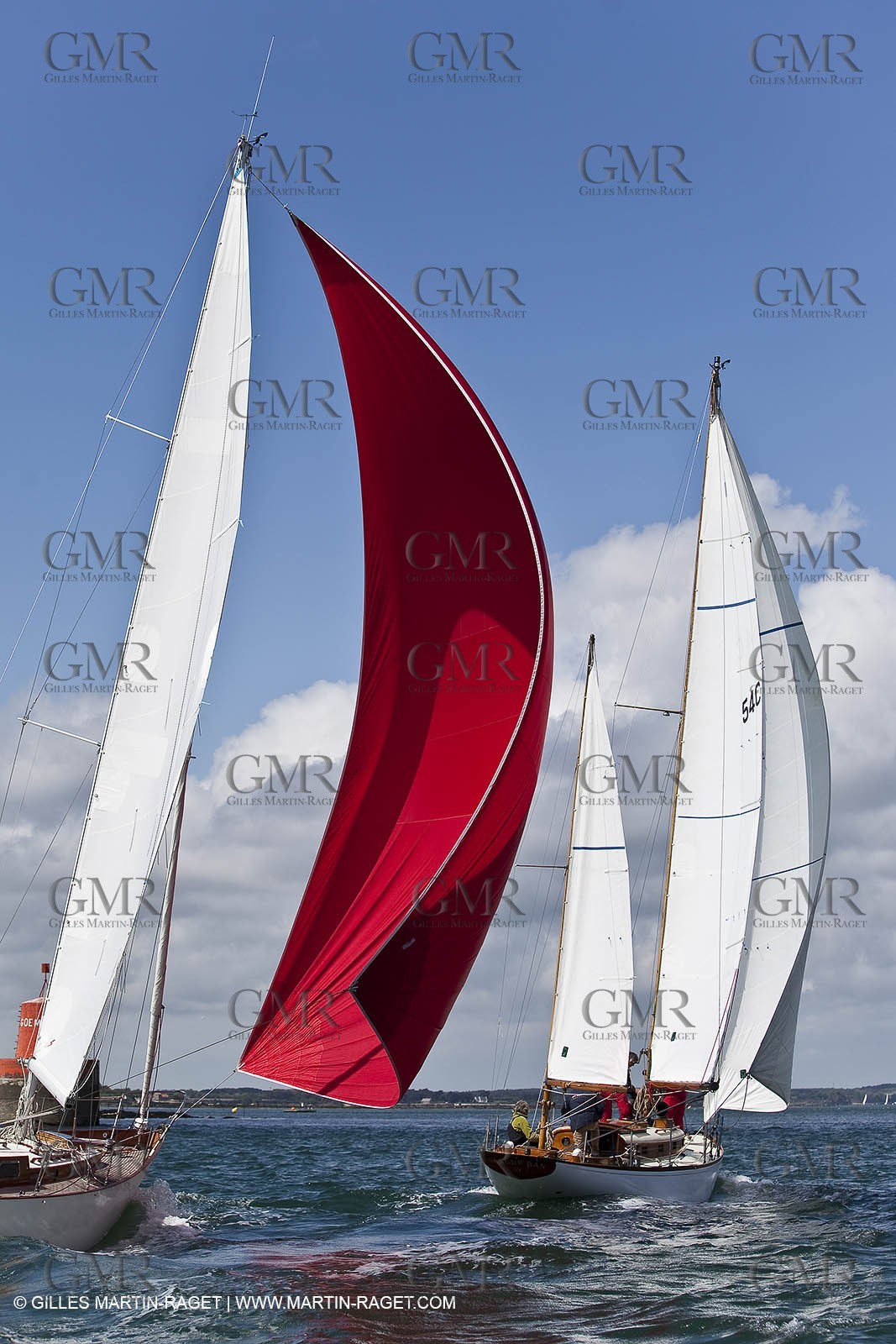 01-05-10 - Le Bono (FRA,56) - Regate Classique -Acteia II - Maica