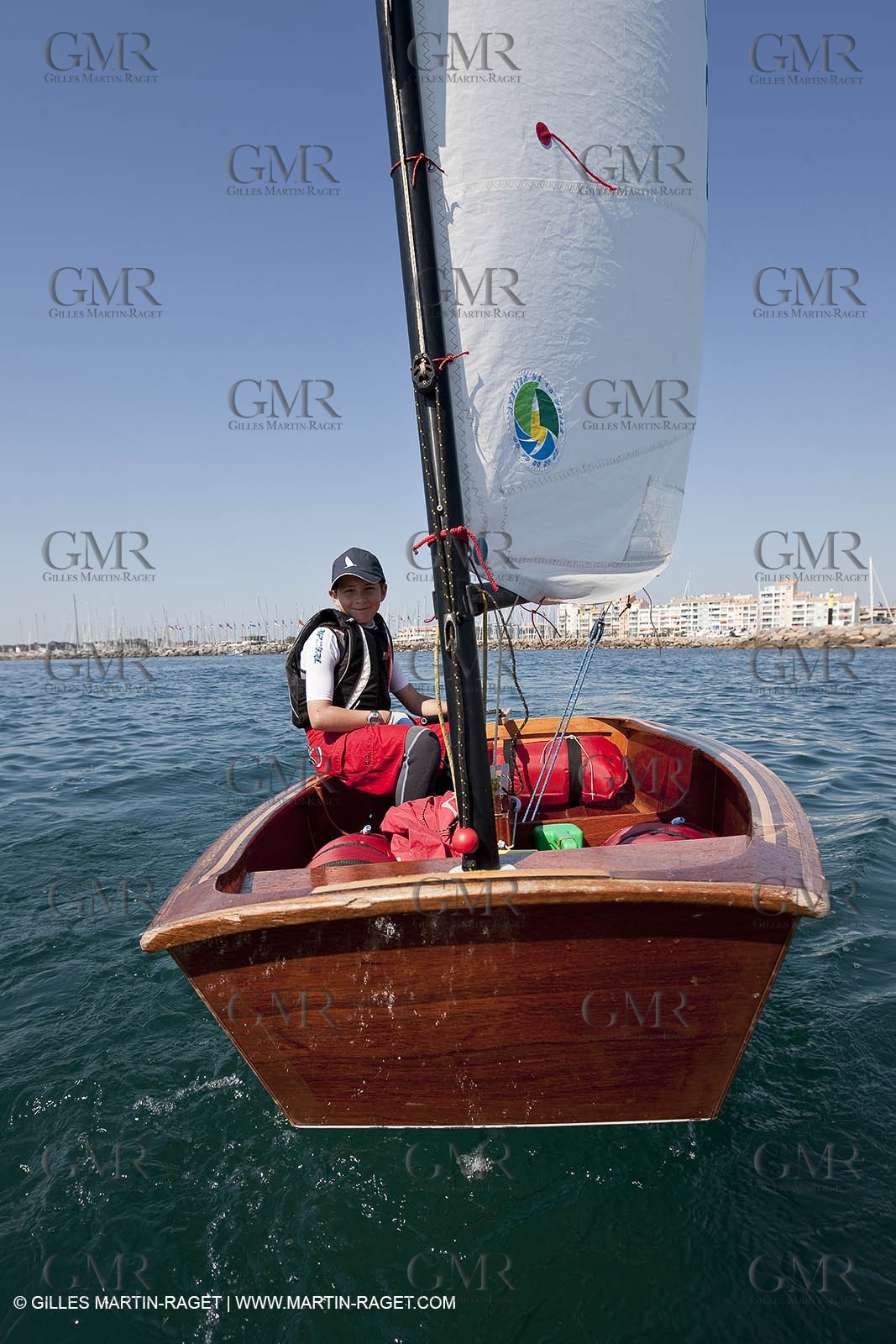 24 05 2010 - Hyères (FRA,83) - Optimist en bois