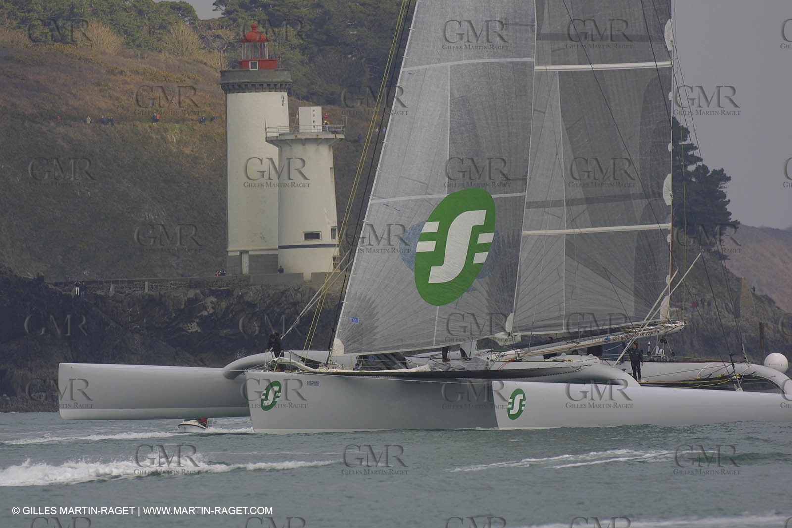 Geronimo - Jules Verne Trophy 2001 start - Brest