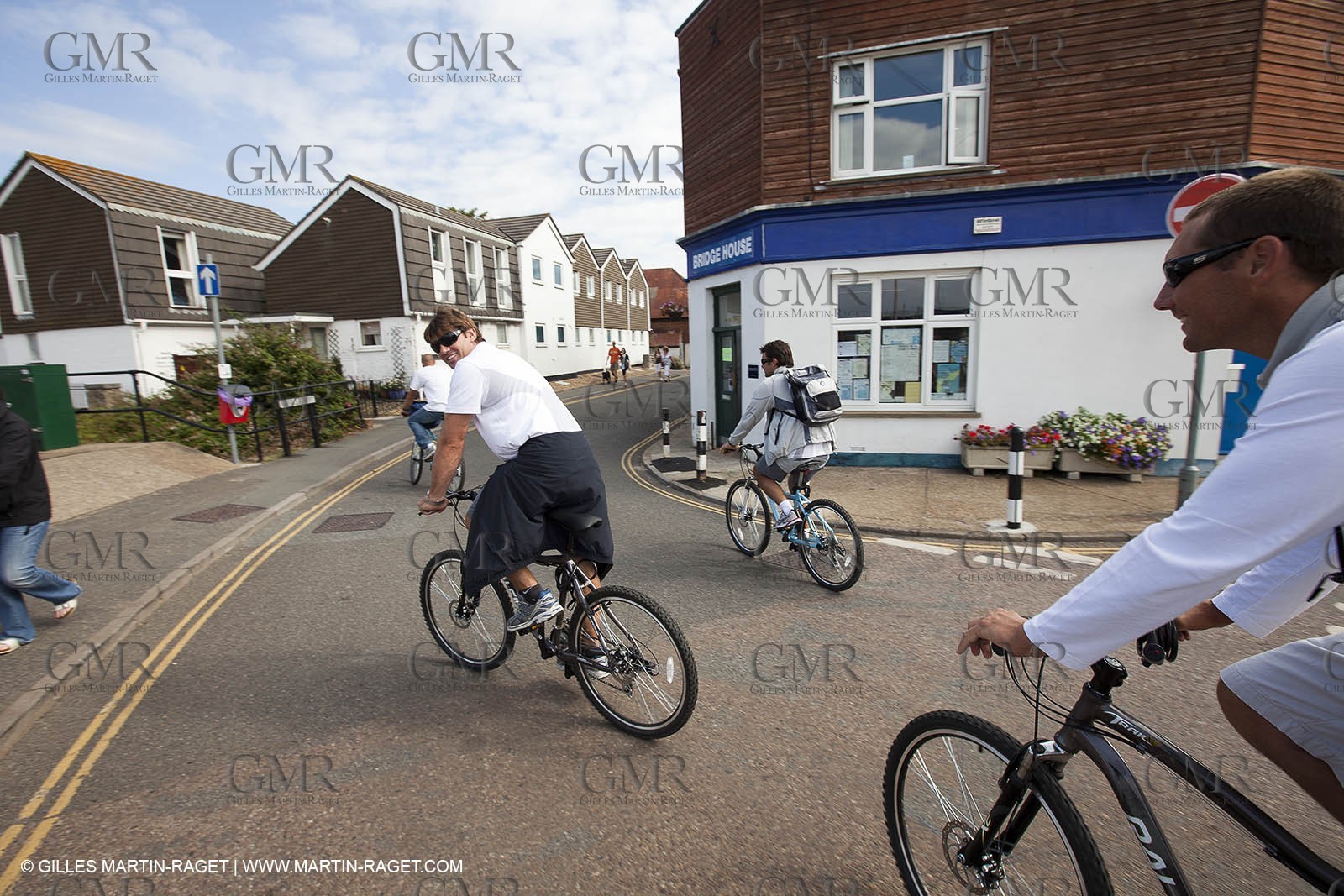 02 08 2010 - Cowes (UK, IOW) 1851 Cup -  BMW ORACLE Racing - Training Day.