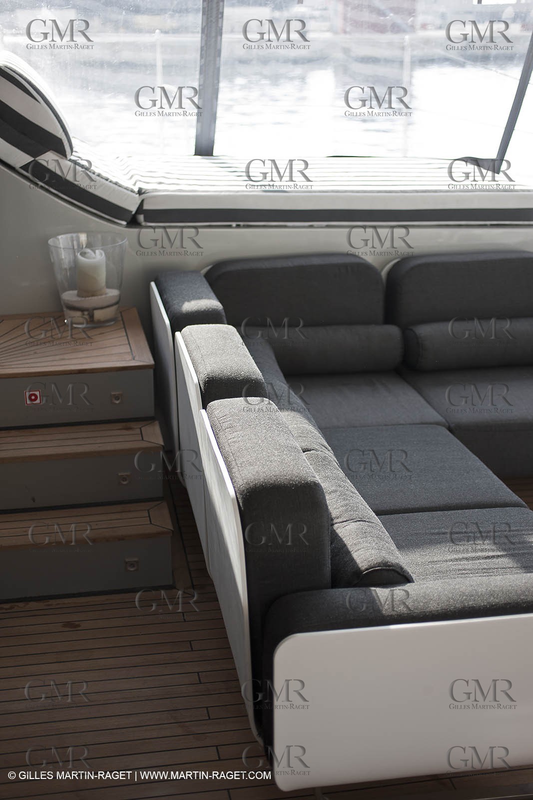 25 02 2011 - La Ciotat (FRA,13) - Super Yachts - Chantier H2X - Cartouche