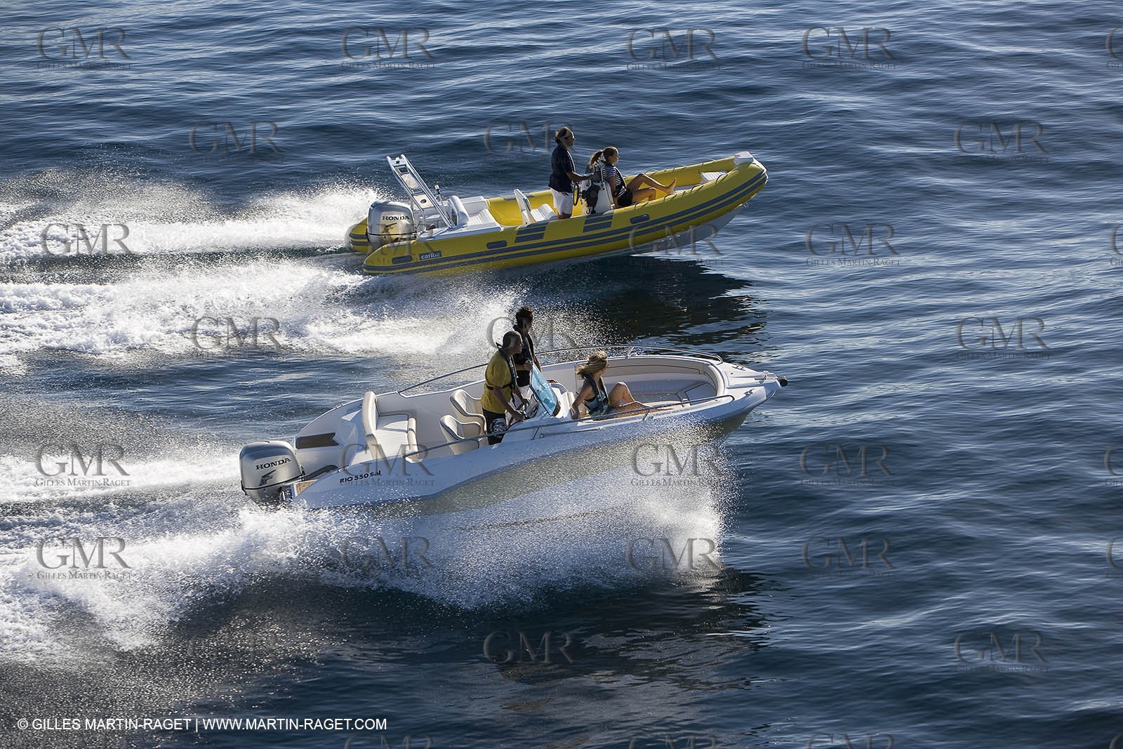 Motor boat running