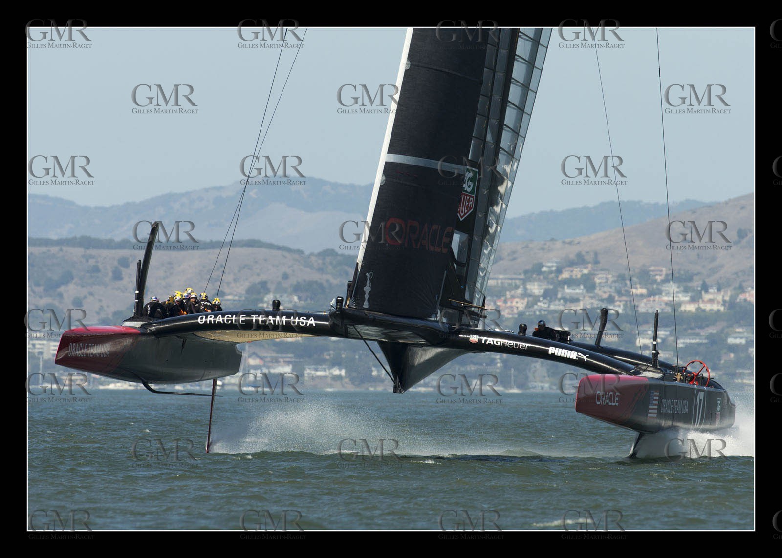 AC 2013 - ORACLE TEAM USA 2