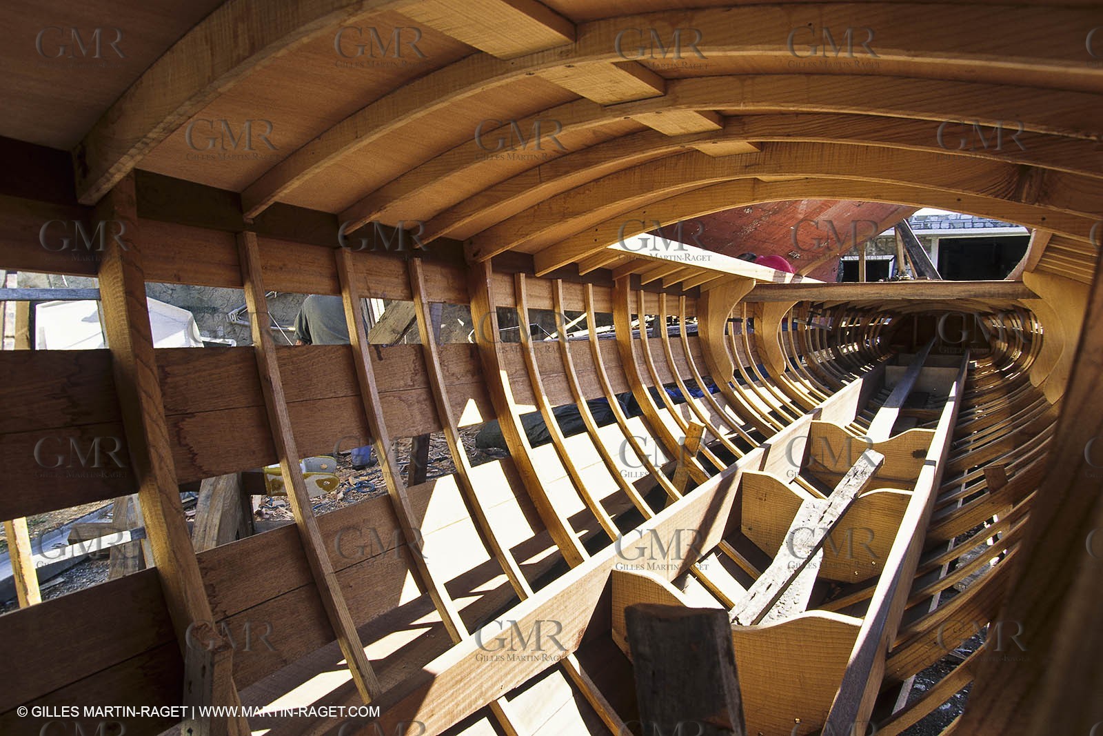 motor boats, claissc runabouts, cefit or Sagitta at Trapani boatyard (Cassis, FRA,13)