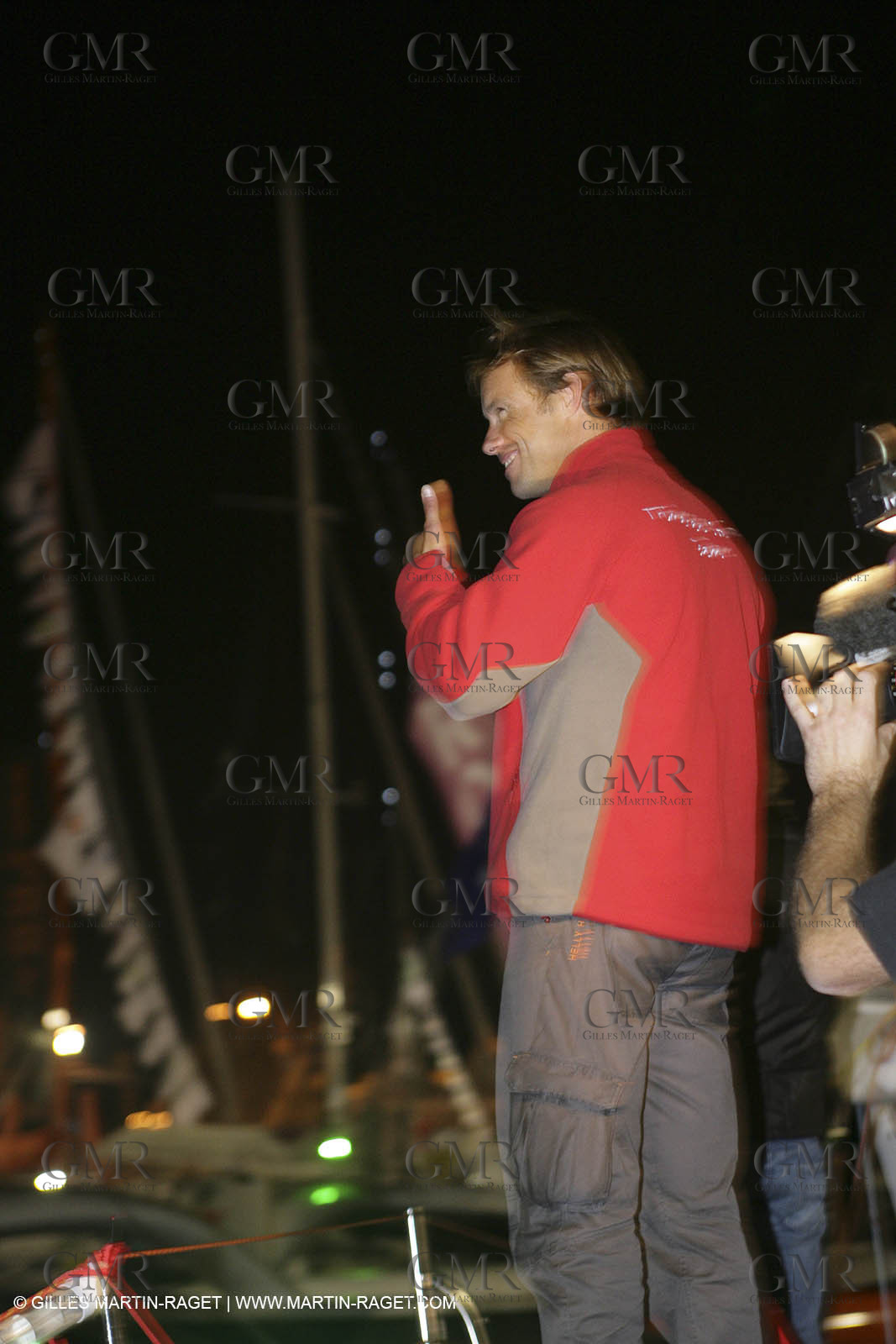 27 10 2006 - Saint Malo (FRA) - Route du Rhum 2006 - Thomas Coville - Sodeb'O - Lock passage