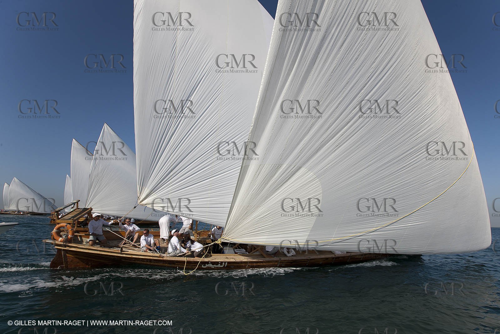 20 11 2010 - Dubai (UAE) - Dubai Louis Vuitton Trophy - Traditionnal dhow races for competing teams