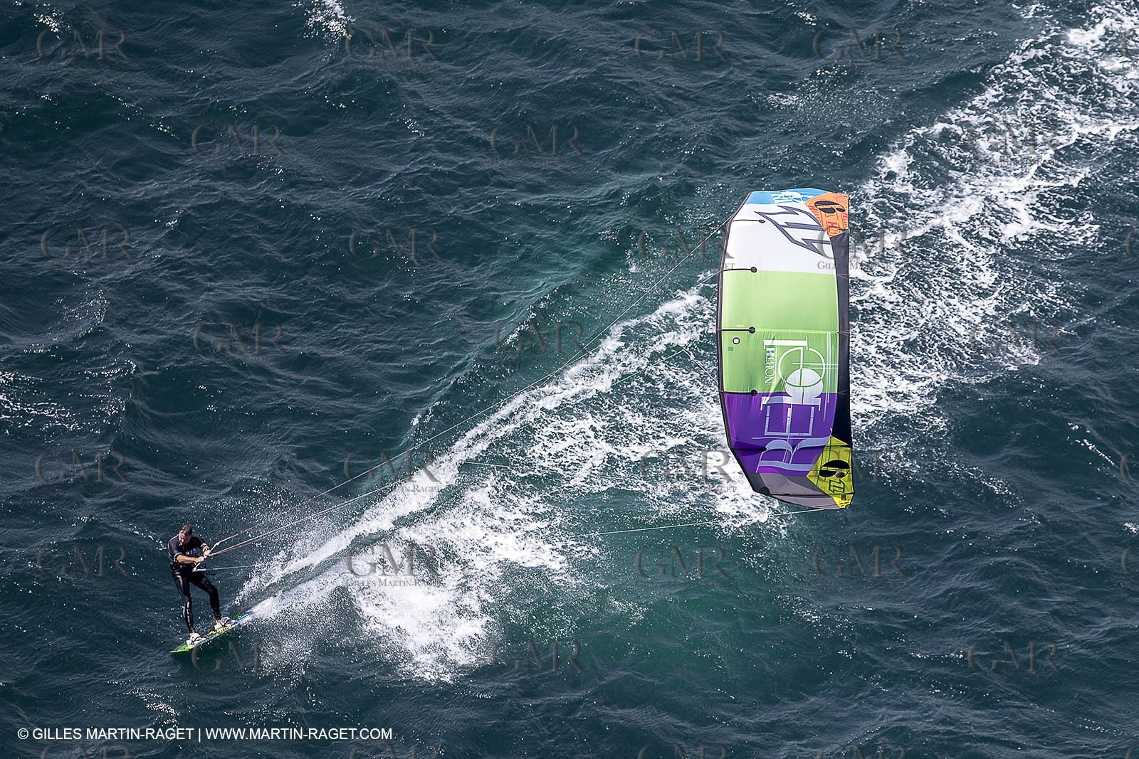 Kite surf à l'Almanarre - Hyères (FRA,83) - 29 07 2014