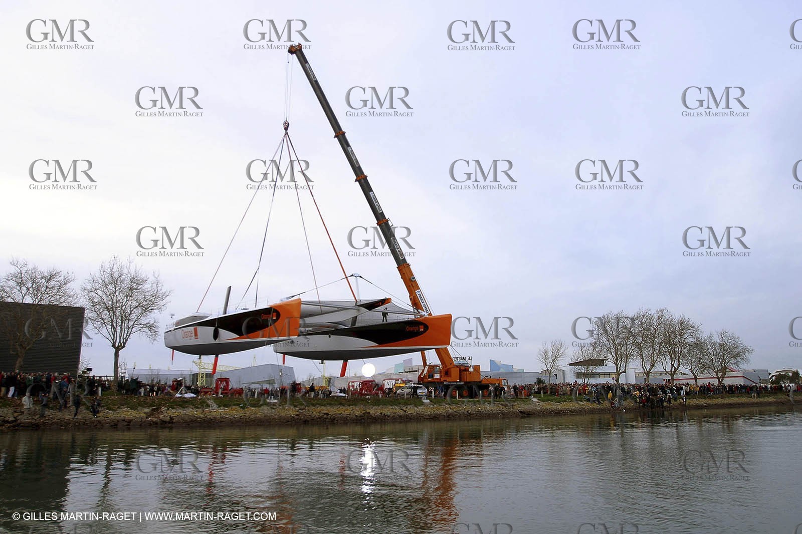 Vannes - Multiplast Boatyard - Orange II 1st go in the water