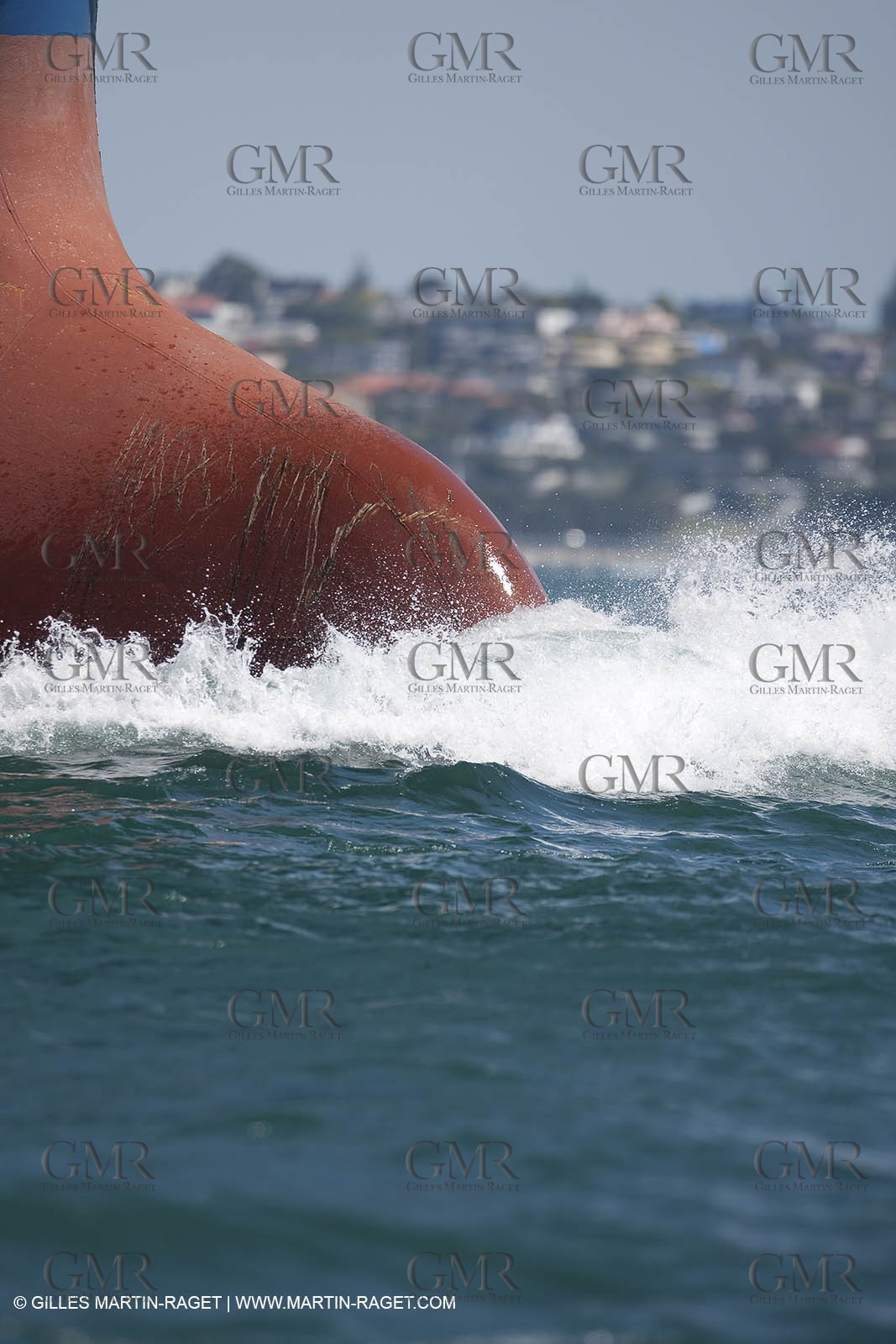 23 01 2009 - Auckland (NZL) - Louis Vuitton Pacific Series - BMW ORACLE Racing - Tuning up onboard Emirates Team New Zealand yacht