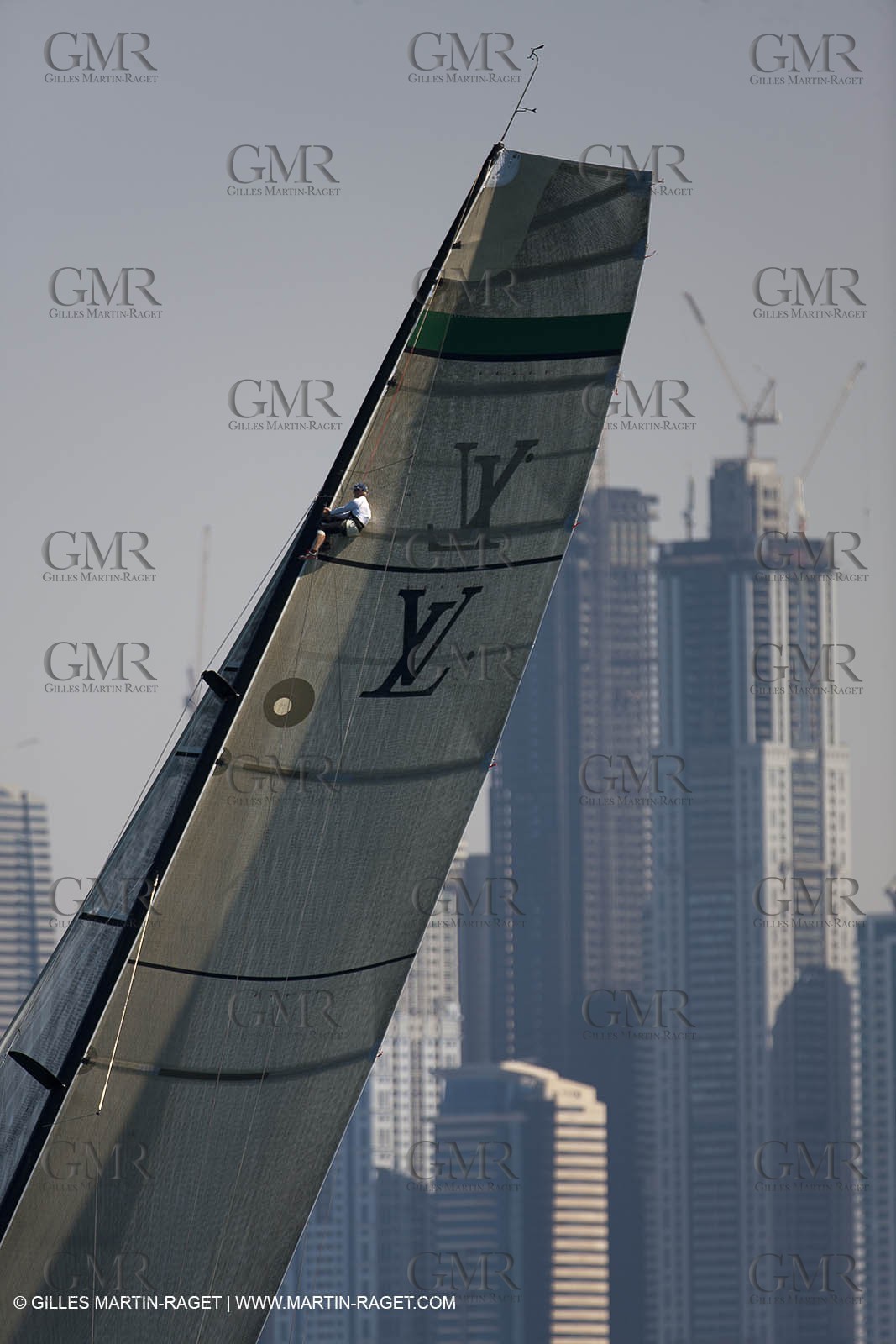 18 11 2010 - Dubai (UAE) - Dubai Louis Vuitton Trophy -  BMW ORACLE Racing Vs Mascalzone Latino