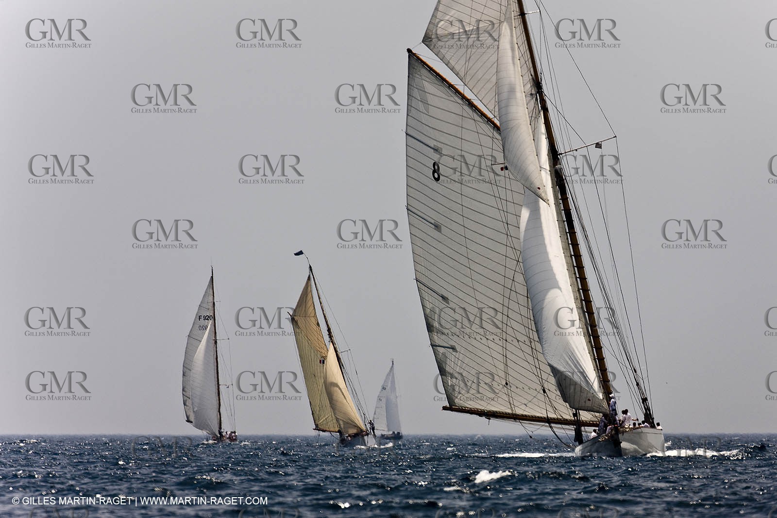 Sailing, Classic yachts, Voiles Vieux Port 2009, Marseille (FRA)