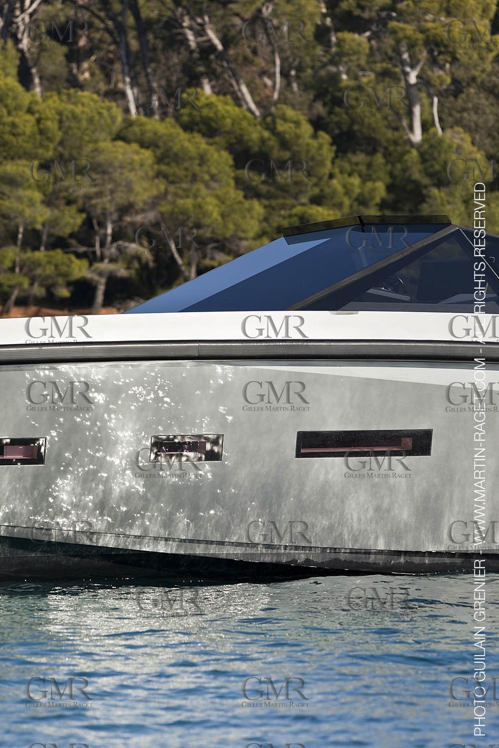 11 11 2009 - Saint Jean Cap Ferrat (FRA,06) Wally Yachts - Wallypower 55
