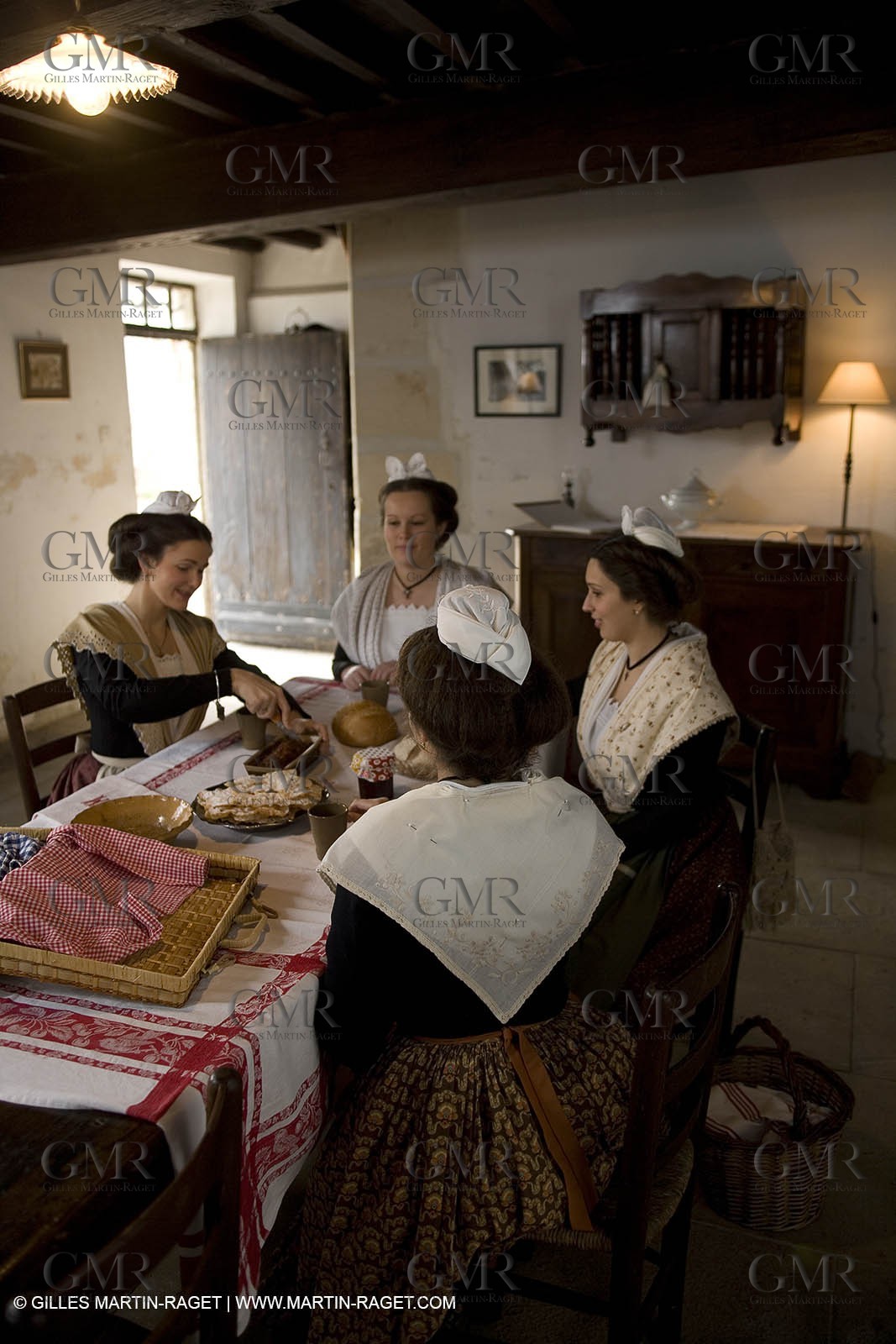 18 02 2007 - Saint Rémy de Provence - Queen of Arles in the Alpilles - Frederic Mistral House
