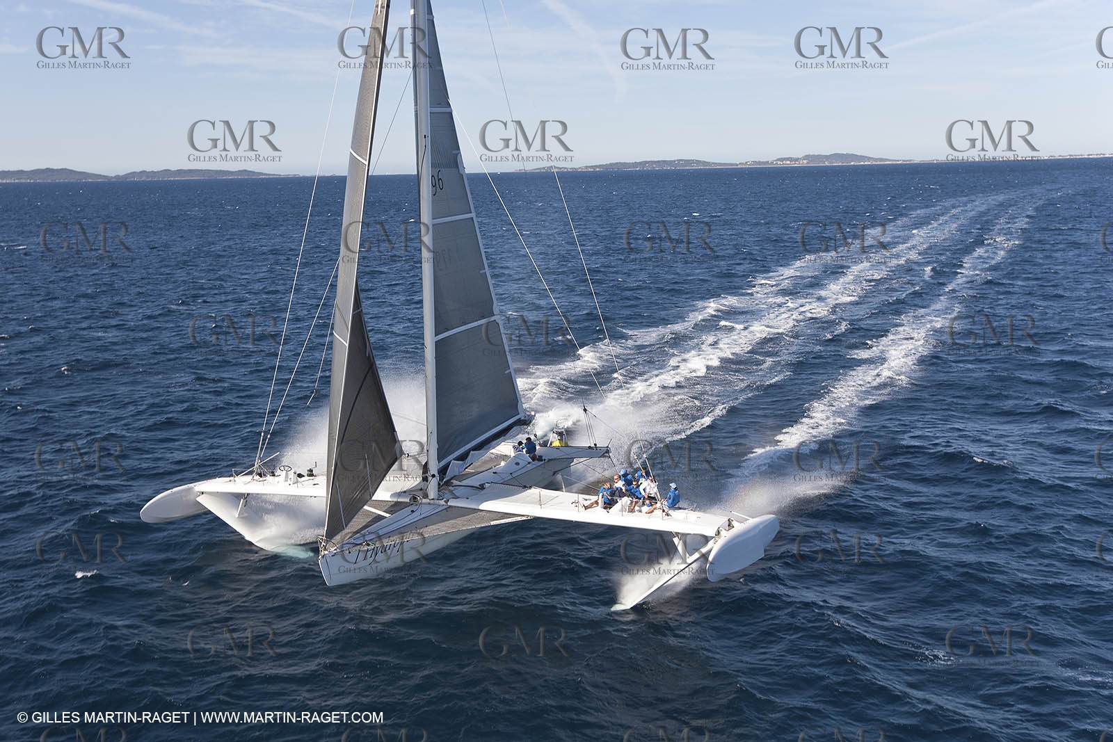 05 09 2009 - Hyères (FRA, 83) Hydroptère beat the overal sailing speed record with a run at 51,36 knts ( subjet to ratification by WSSRC)