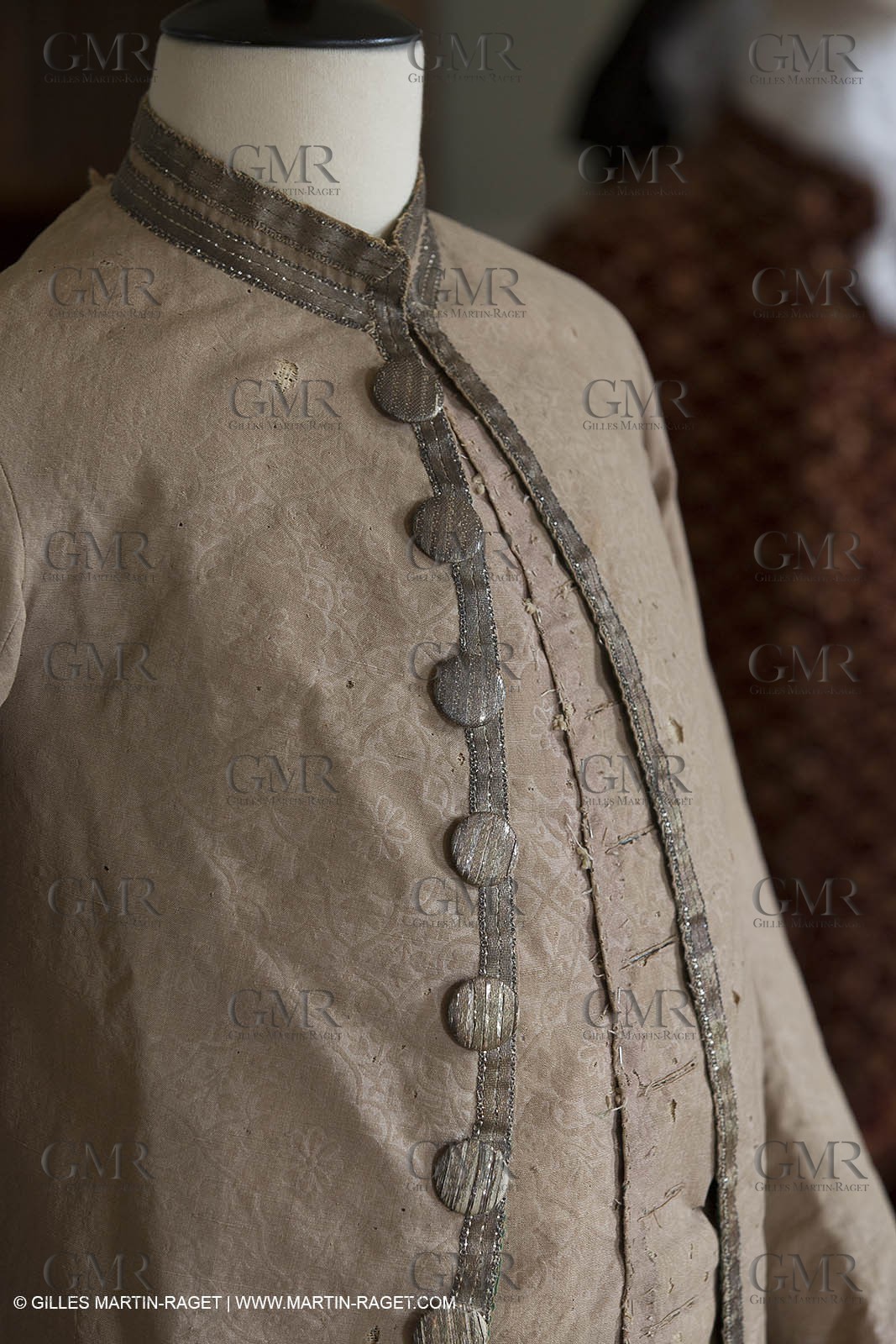 31 10 2013 - Ansouis (FRA,84) - Ansouis castle - Costumes of the exhibit Men costumes