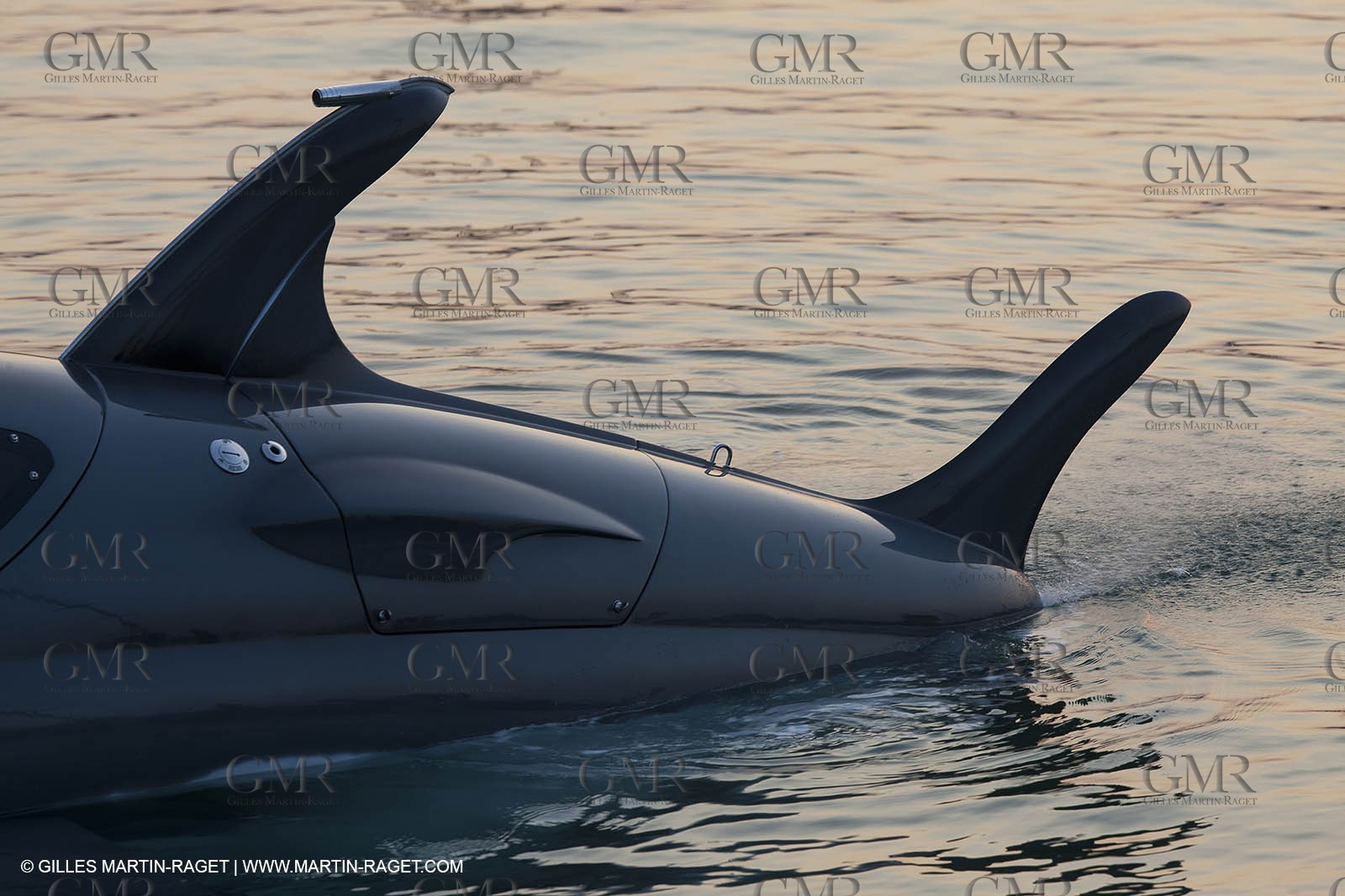 21 11 2010 - Dubai (UAE) - Dubai Louis Vuitton Trophy -  Round 2 - BMW ORACLE Racing