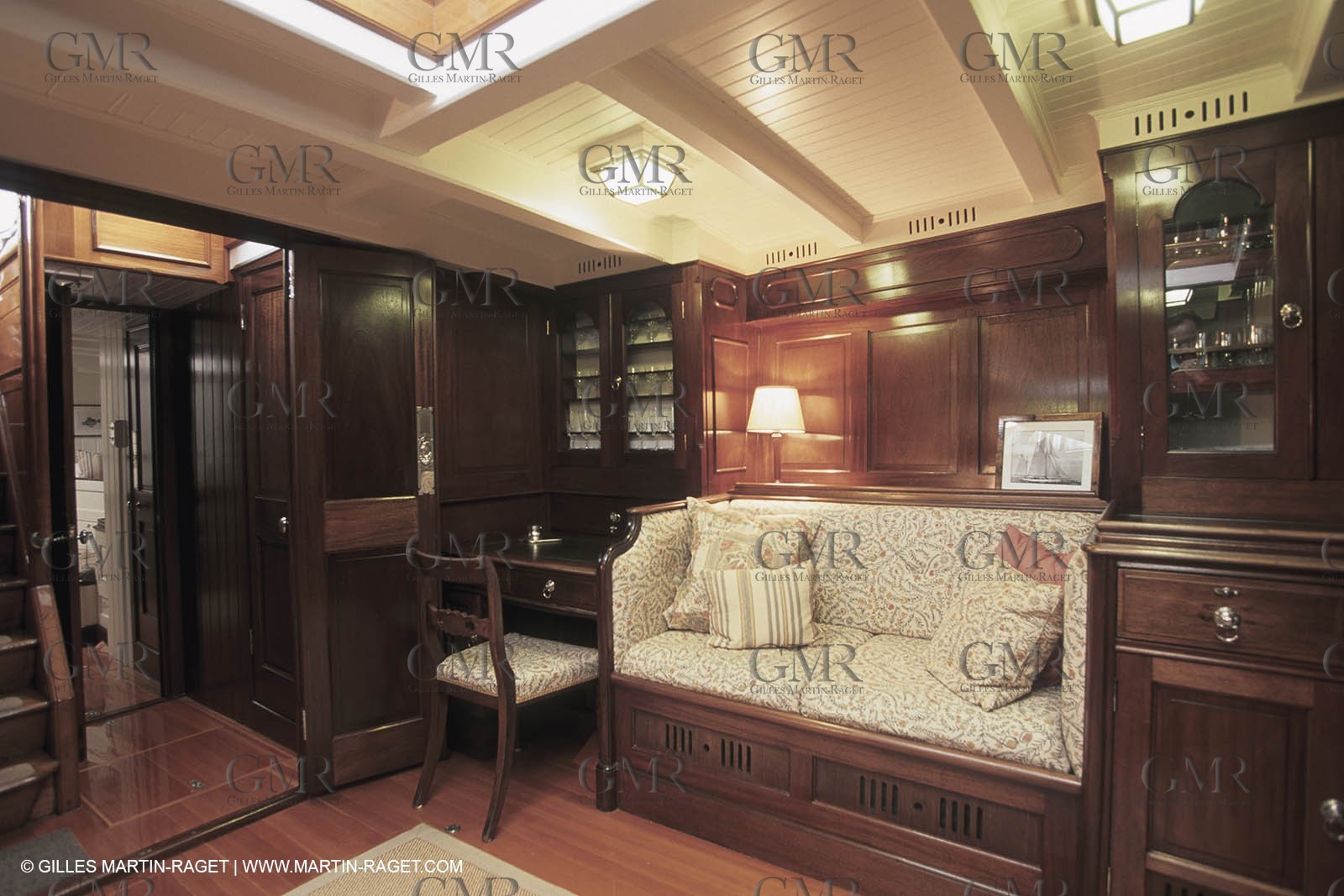 Classic Yachts, Kentra