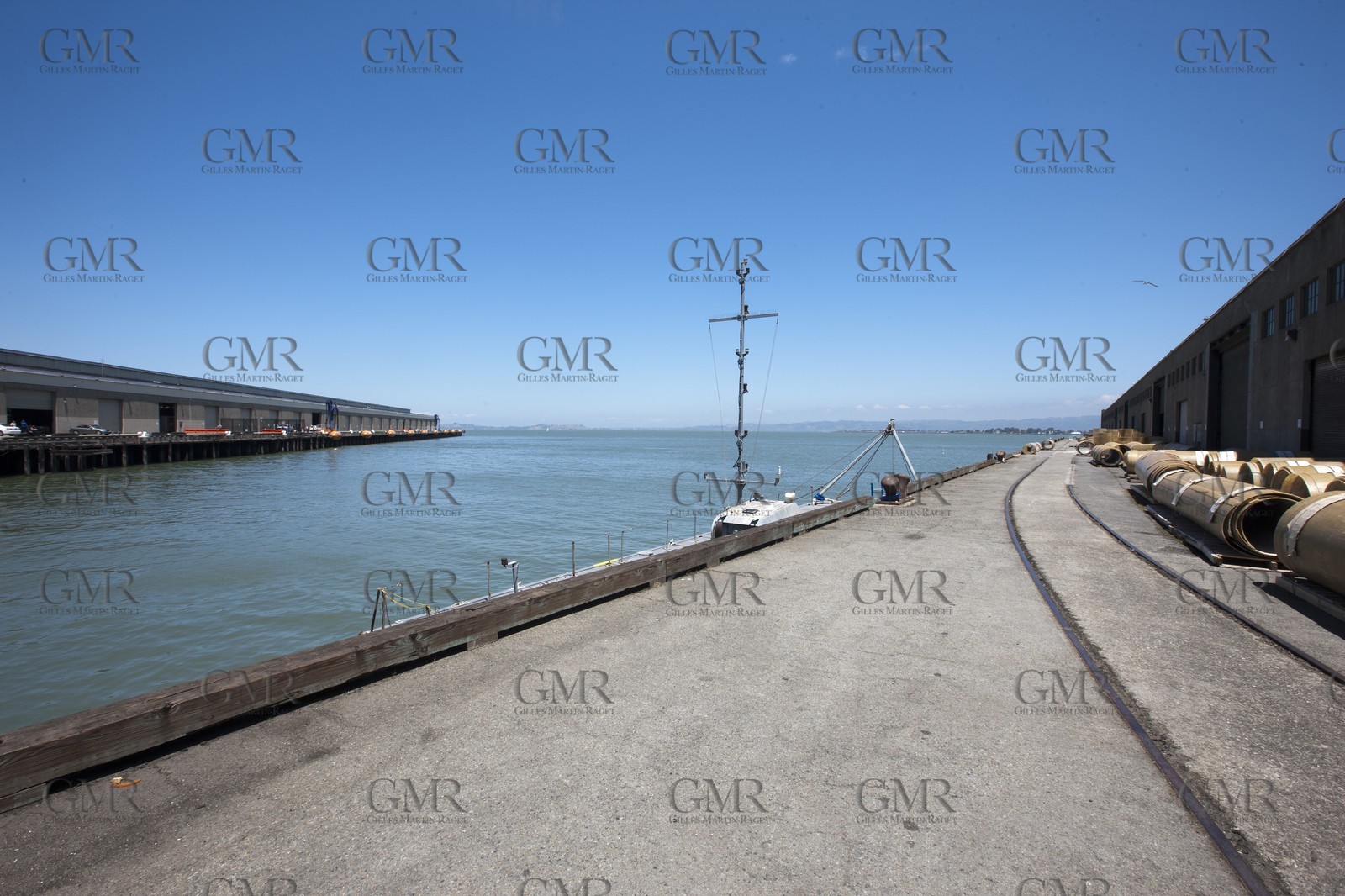 07 06 2011 - San Francisco (USA,CA) - 34th America's Cup - The Piers in their state of origin - Pier 23