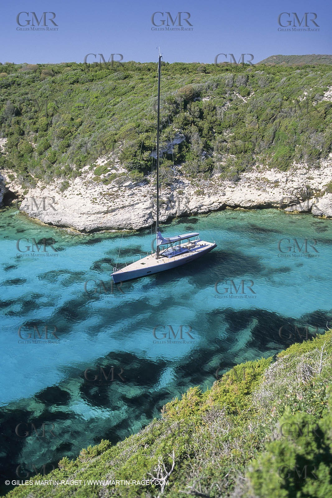 sailing, cruising, monohull at the mooring