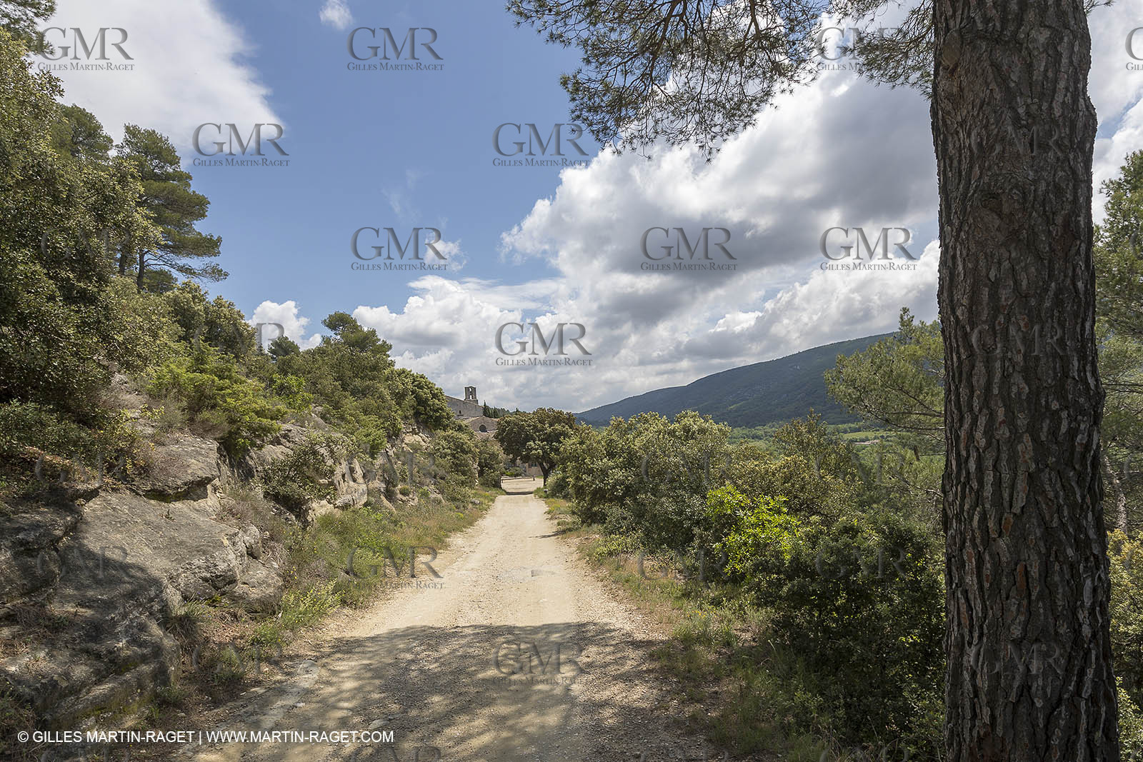 09 05 2018, Lacoste, Abbaye Saint-Hilaire