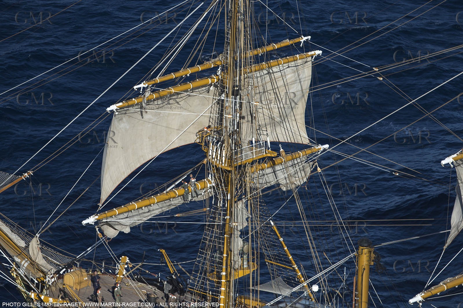 30 09 2013 - Toulon (FRA,83) - Toulon Voiles de Légende - Start towards La Spezia - Amerigo Vespucci