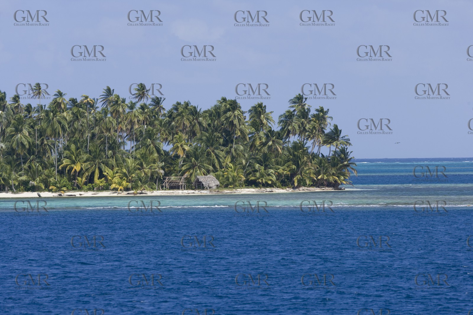 01 02 2008 - San Blas Archipelago (Panama) - Motor Yacht Senses