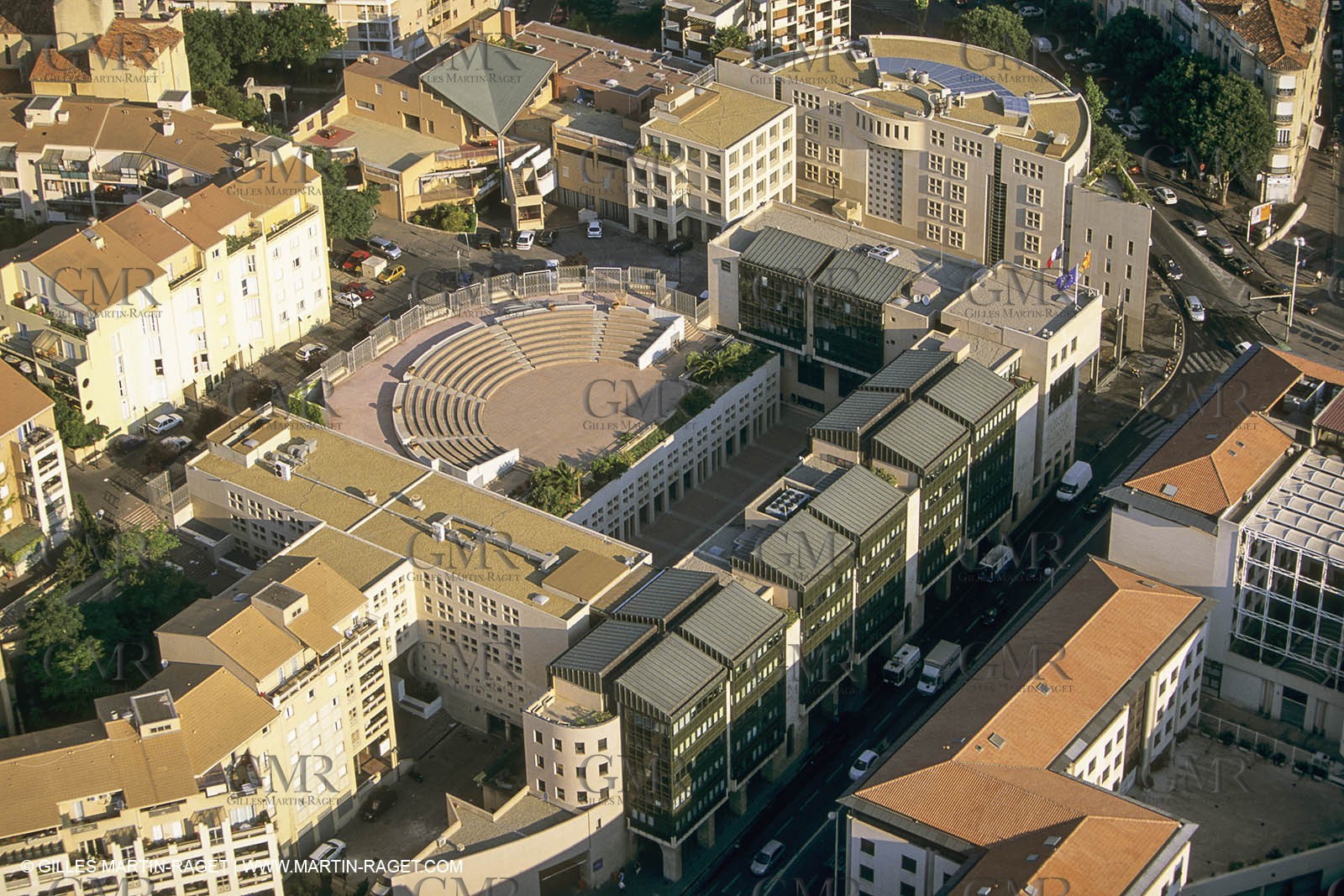Marseille historical heritage (check keywords for more infos)