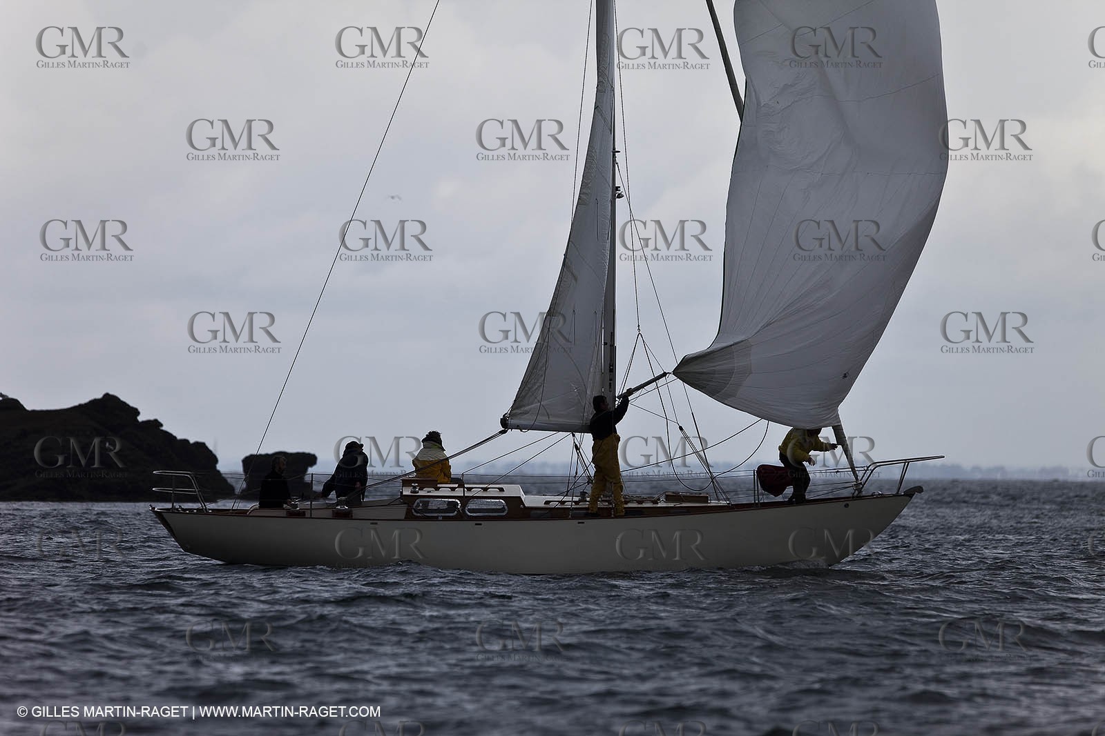 01-05-10 - Le Bono (FRA,56) - Regate Classique -Acteia II - Maica