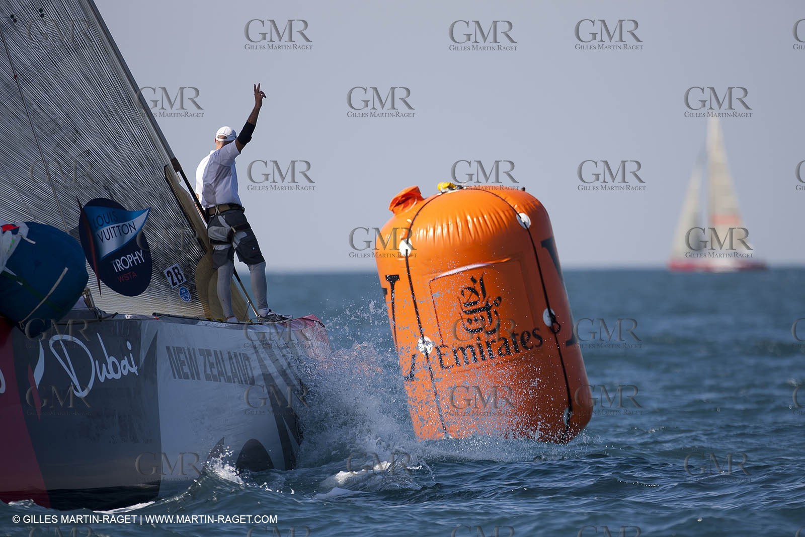 19 11 2010 - Dubai (UAE) - Dubai Louis Vuitton Trophy - Round 2 -  BMW ORACLE Racing Vs Synergy
