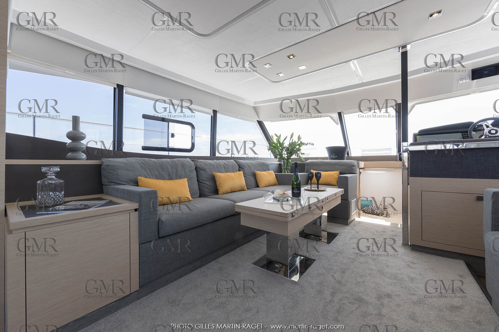 17 05 2017, Porquerolles (FRA,12), Fountaine-Pajot MY 44