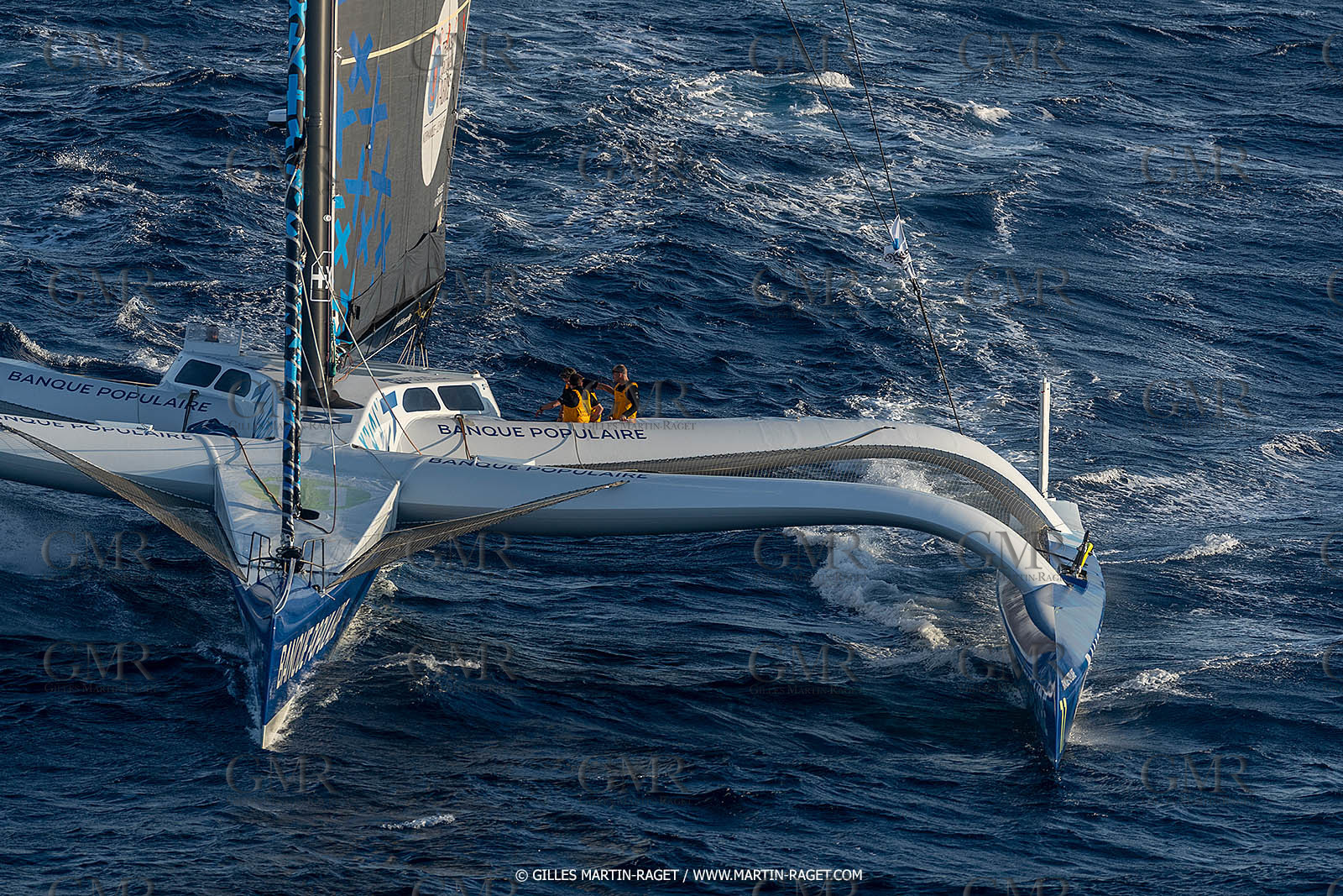 Banque Populaire devant Marseille