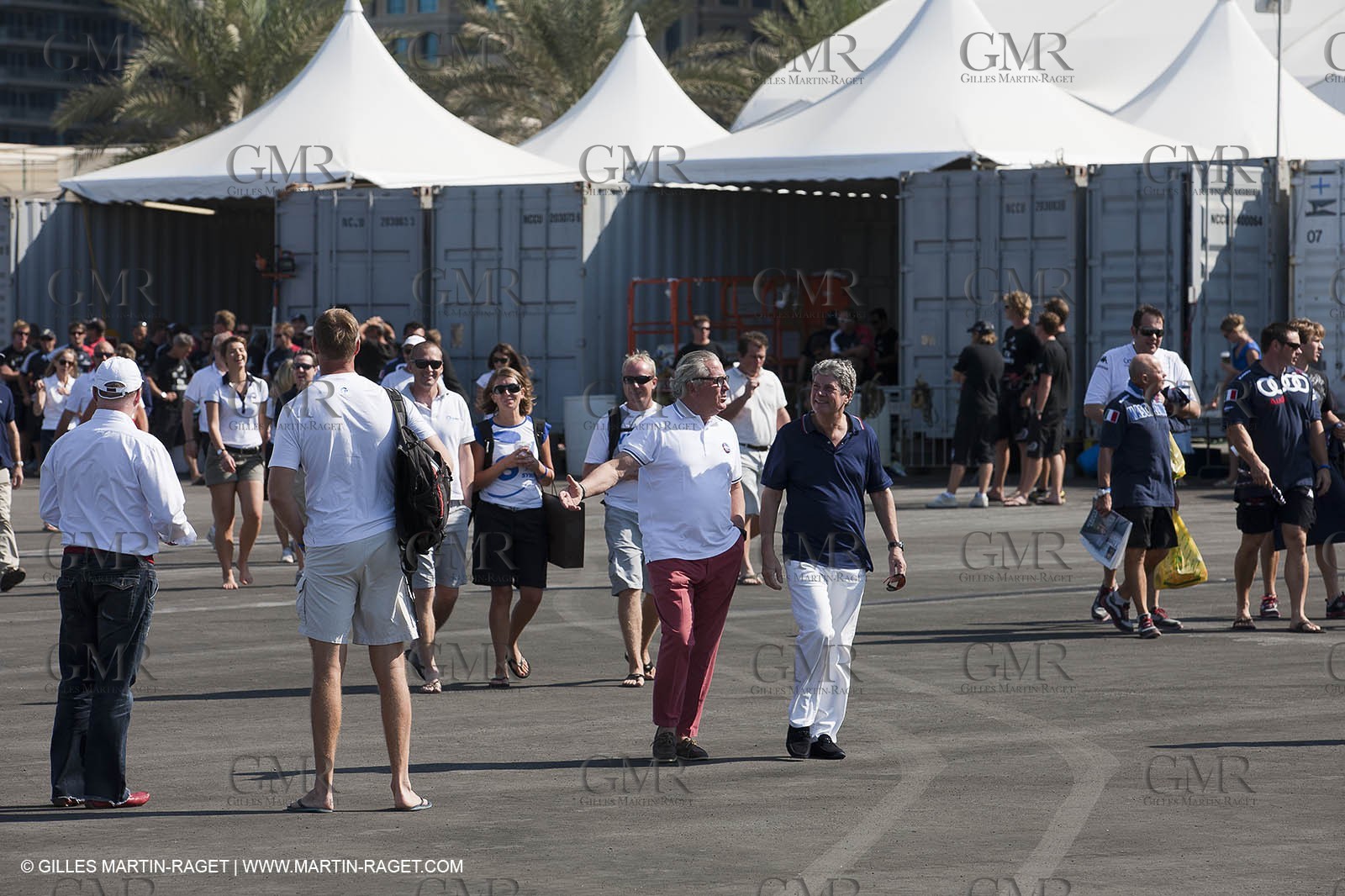 21 11 2010 - Dubai (UAE) - Dubai Louis Vuitton Trophy -  Round 2 - BMW ORACLE Racingg Vs Emirates Team New Zealand
