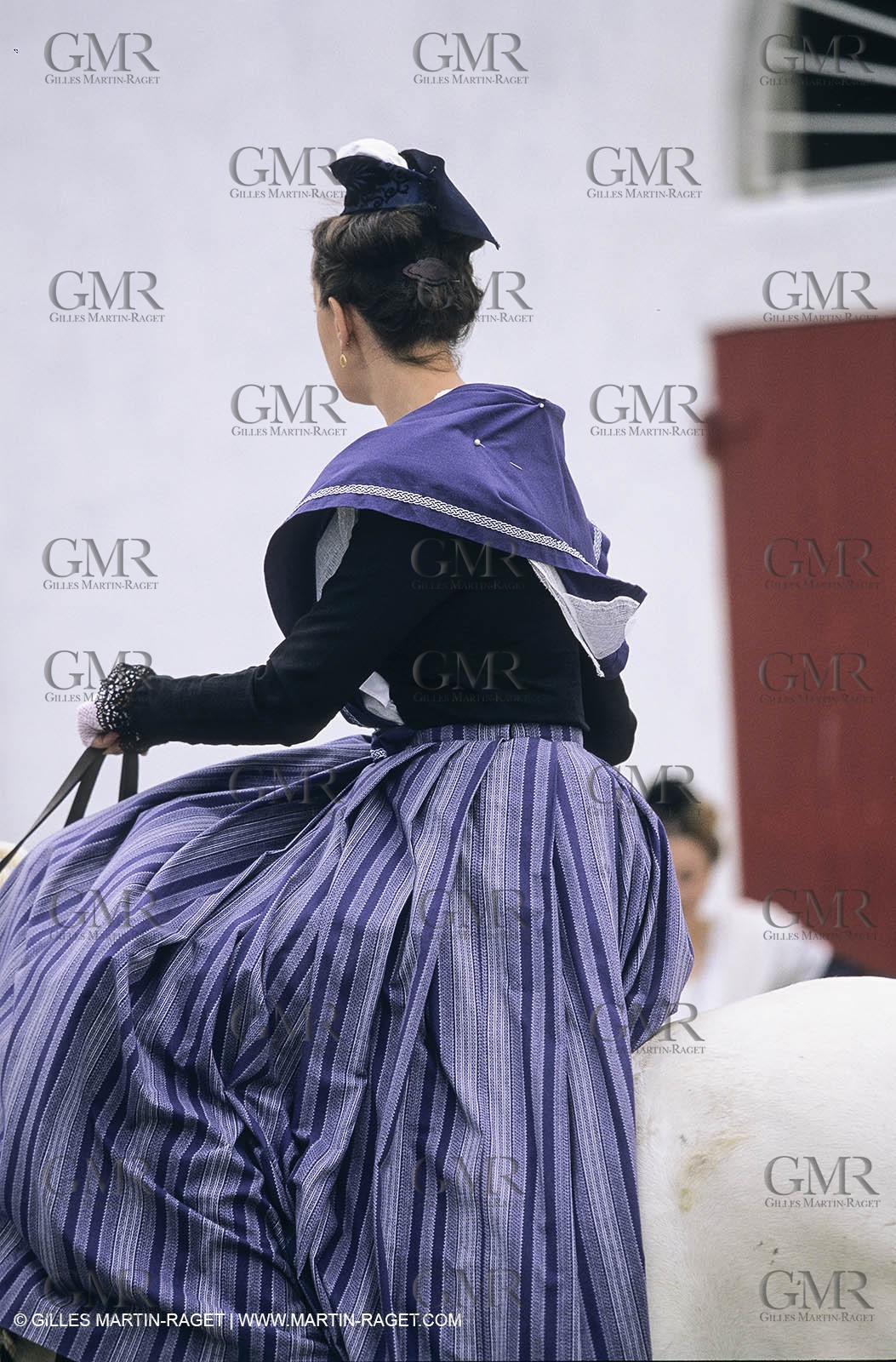 Arles (FRA,13) - Costume from Arles Fest