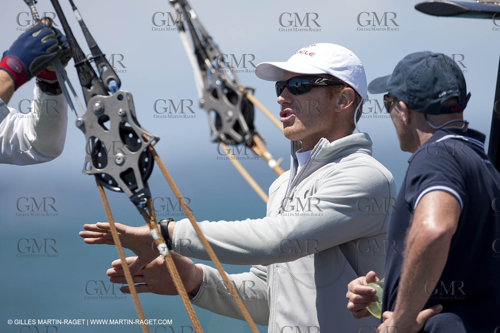 23 01 2009 - Auckland (NZL) -  Louis Vuitton Pacific Series - BMW ORACLE Racing-Tuning up onboard Emirates Team New Zealand yacht
