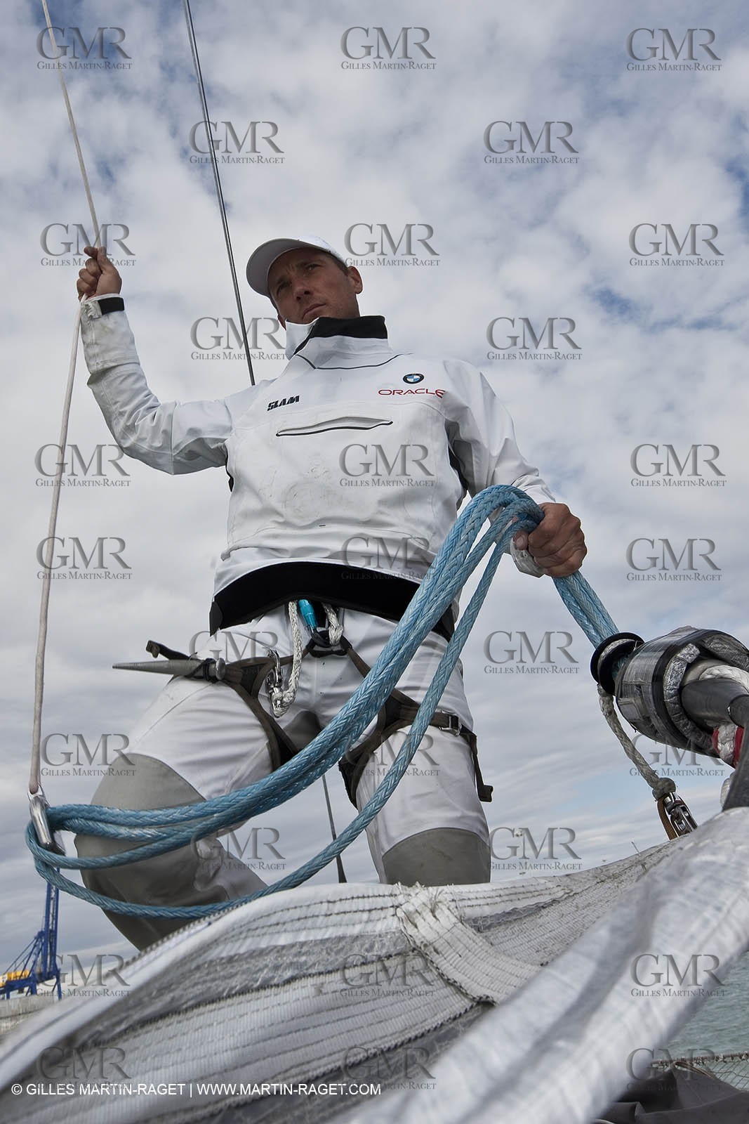 06 02 2010 - Valencia (ESP) - 33rd America's Cup - BMW ORACLE Racing - Day off 1 - Getting the yacht ready