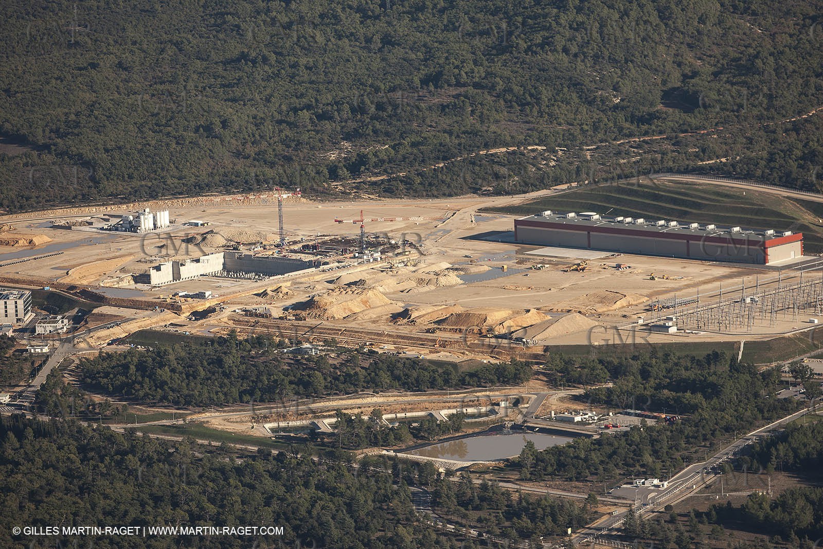 29 10 2012 - Val de Durance (FRA, 84) - ITER project under work