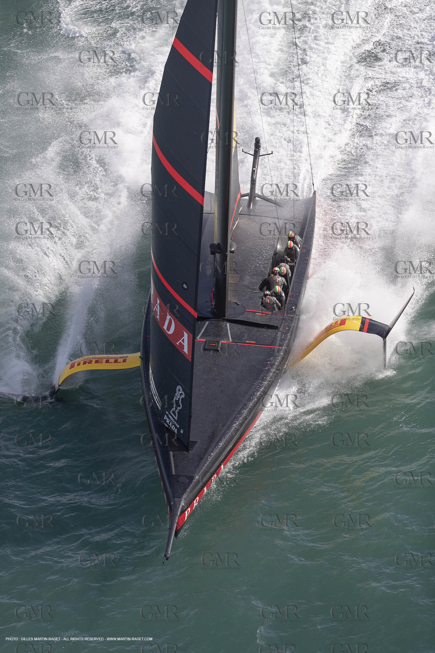 10 12 2020 - Auckland (NZL) - 36th America's Cup - Practice Sessions - Day 2 -Luna Rossa Prada Pirelli Team