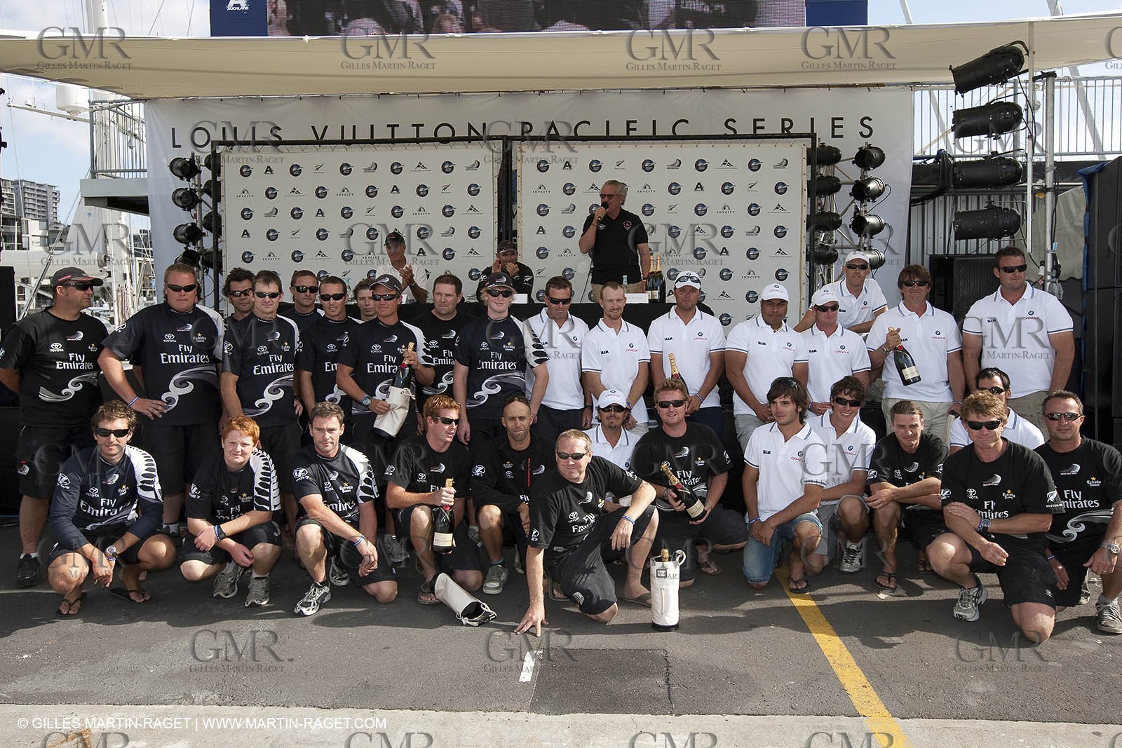 12 02 2009 - Auckland (NZL) -  Louis Vuitton Pacific Series -  Racing Day 12 - Challenger final