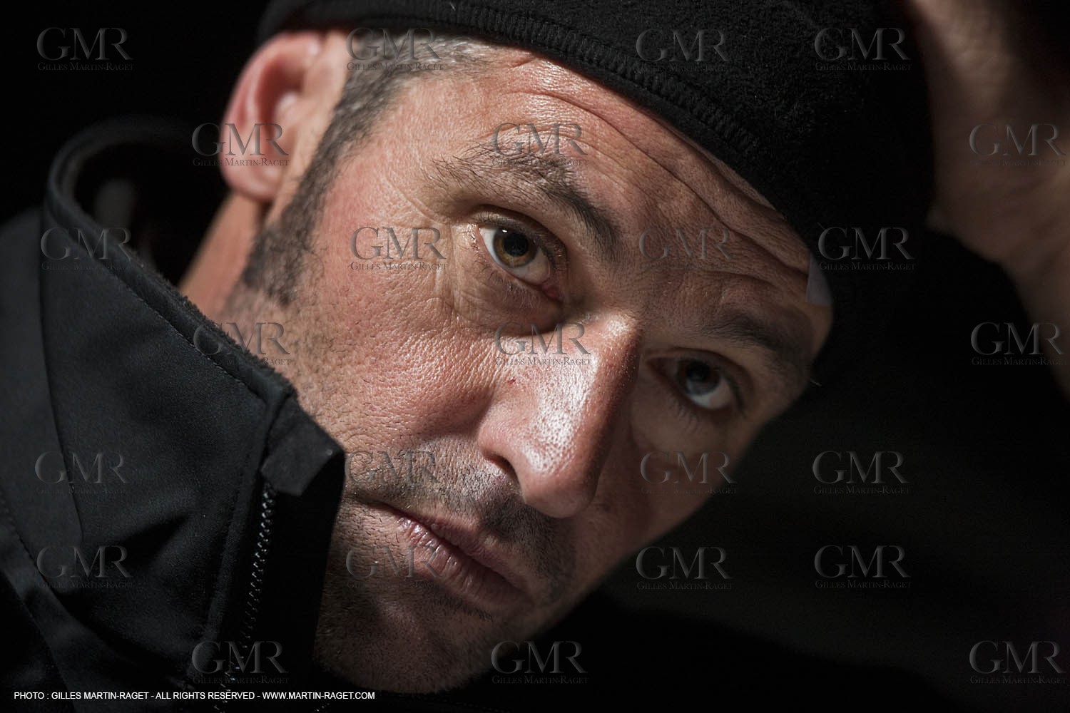 30 12 2010 - Barcelona (ESP) - Barcelona World Race 2010 - Groupe Bel - Preparation