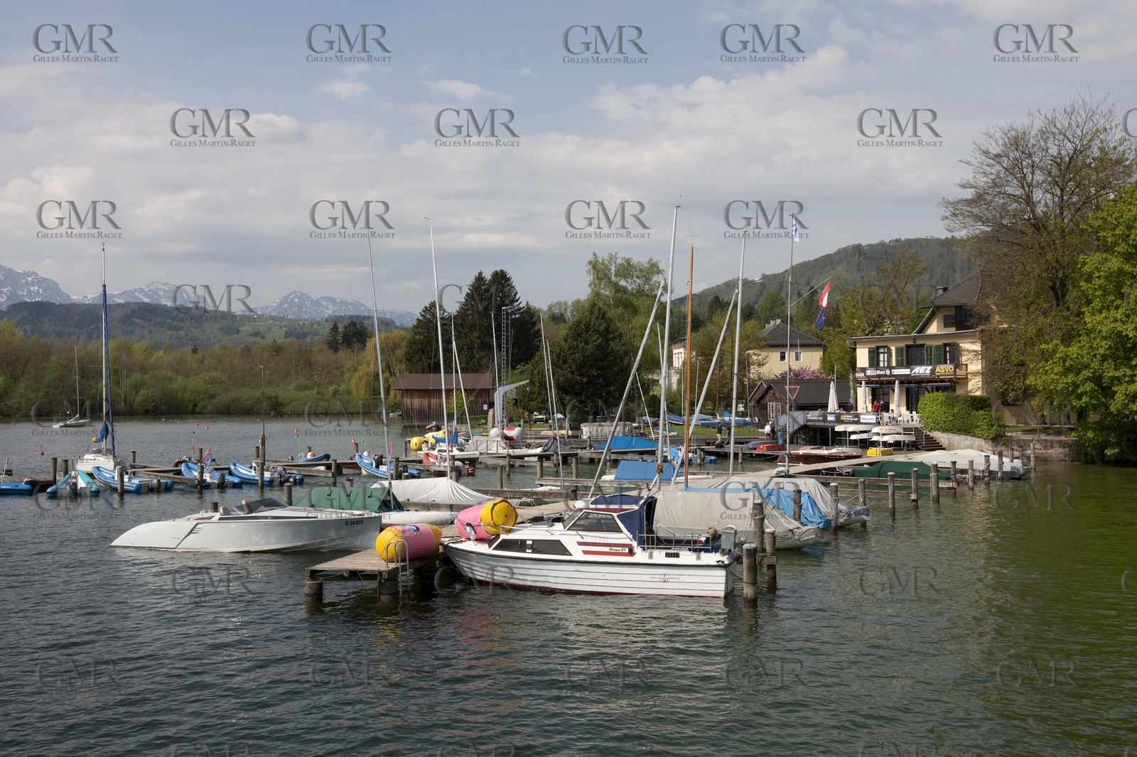 30 04 2010 - Gmunden (Lake Traunsee, Austria) - RC44 World Championship 2010 - BMW ORACLE Racing - Racing Day 2