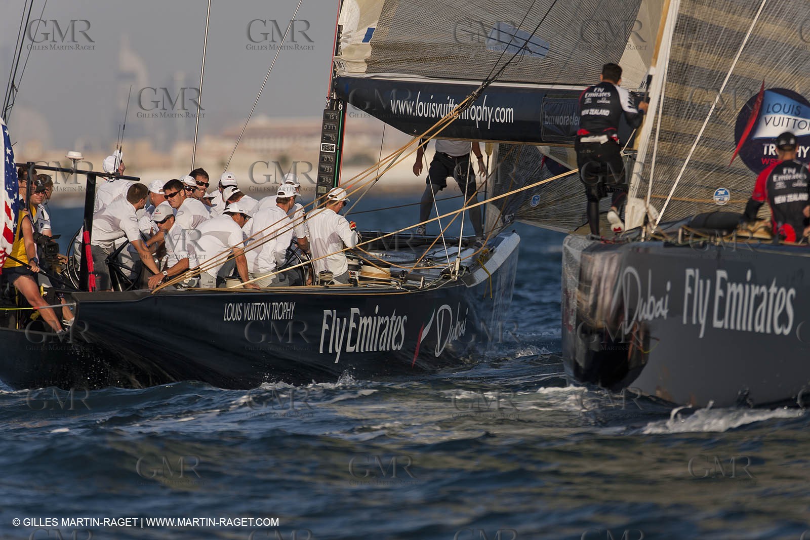 17 11 2010 - Dubai (UAE) - Dubai Louis Vuitton Trophy -  BMW ORACLE Racing Vs  Emirates Team New Zealand