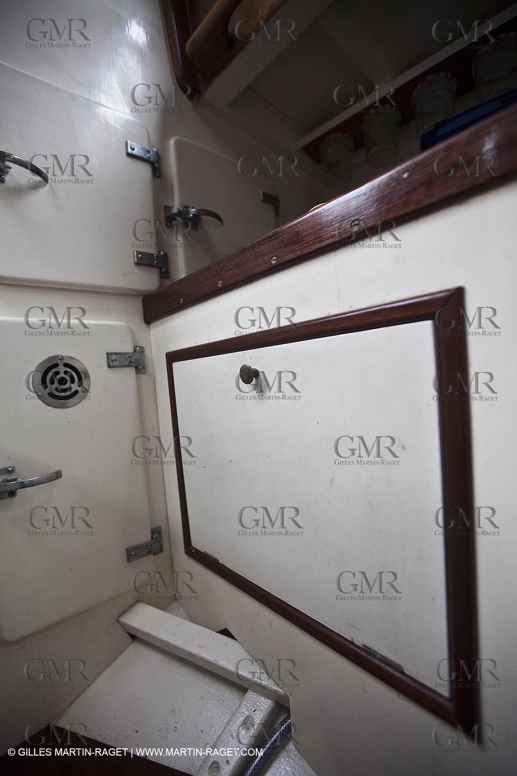 01-05-10 - Le Bono (FRA,56) - Regate Classique -Acteia II - Maica