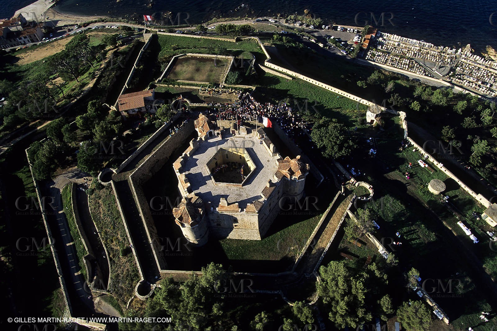 Villes et Villages - Var - 83 - Saint Tropez - Citadelle
